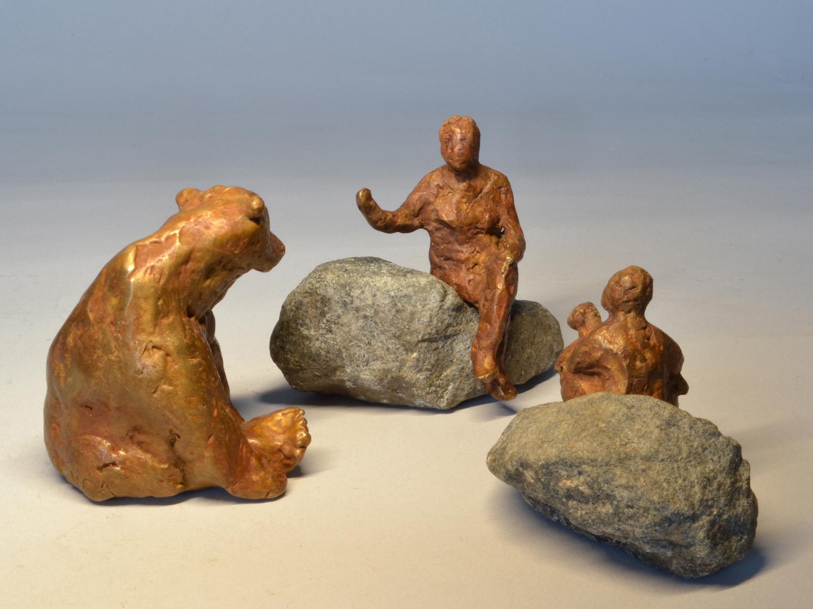 Figures interactives en bronze « Once Upon a Time with Bear »  en vente 2