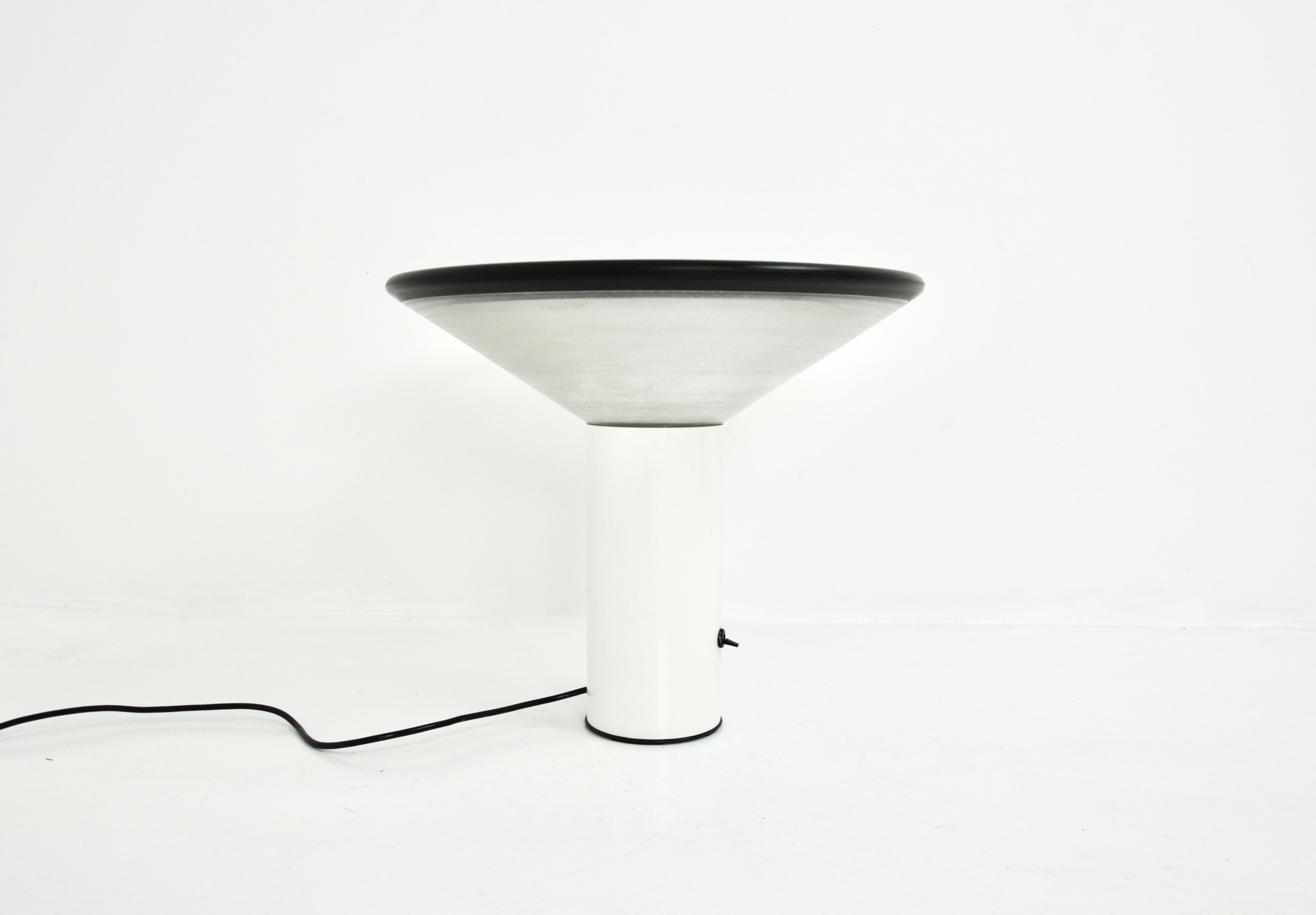 Tischlampe „Noa“ von Gianfranco Frattini für Luci Italia, 1980er Jahre im Angebot 1