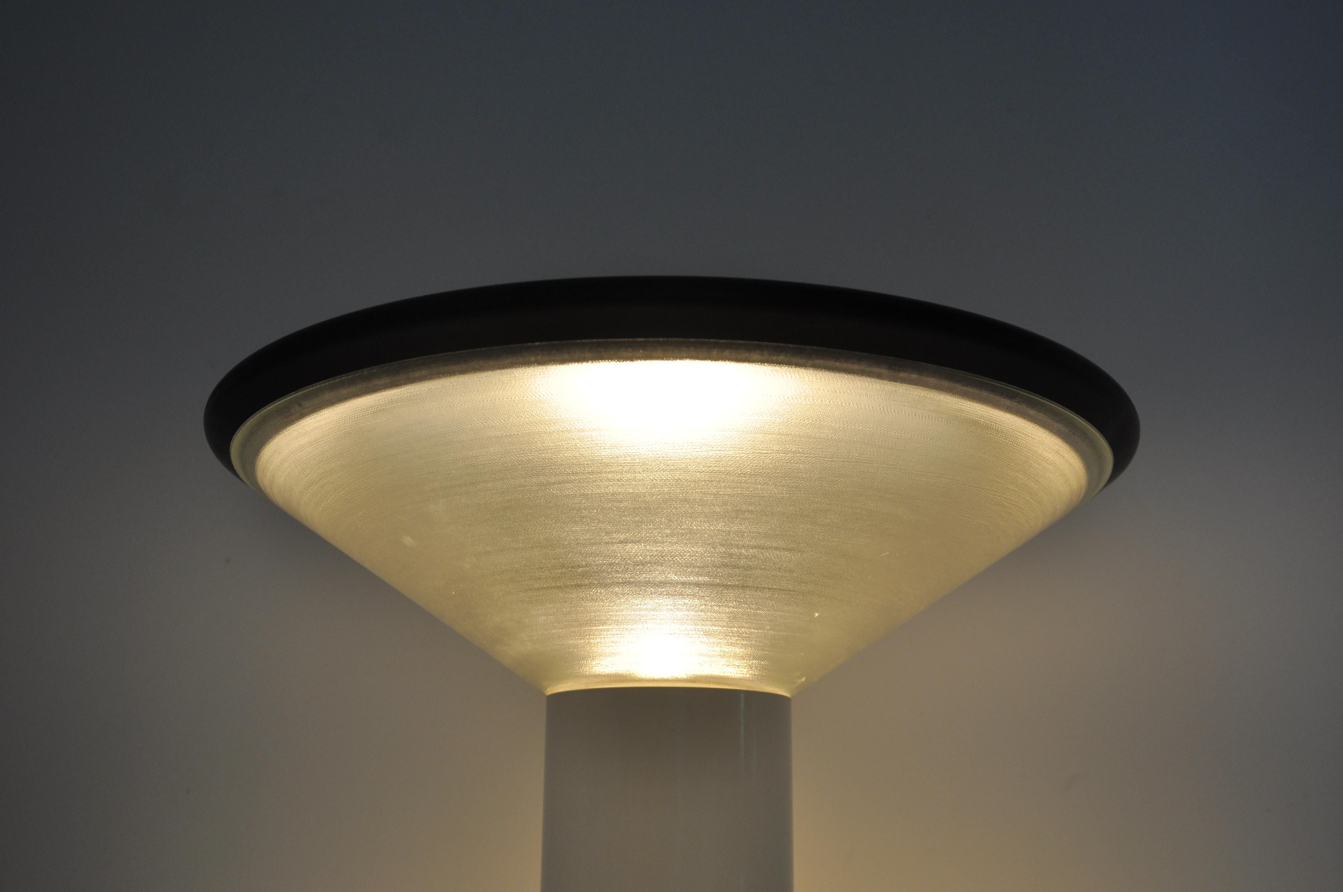 Tischlampe „Noa“ von Gianfranco Frattini für Luci Italia, 1980er Jahre im Angebot 7
