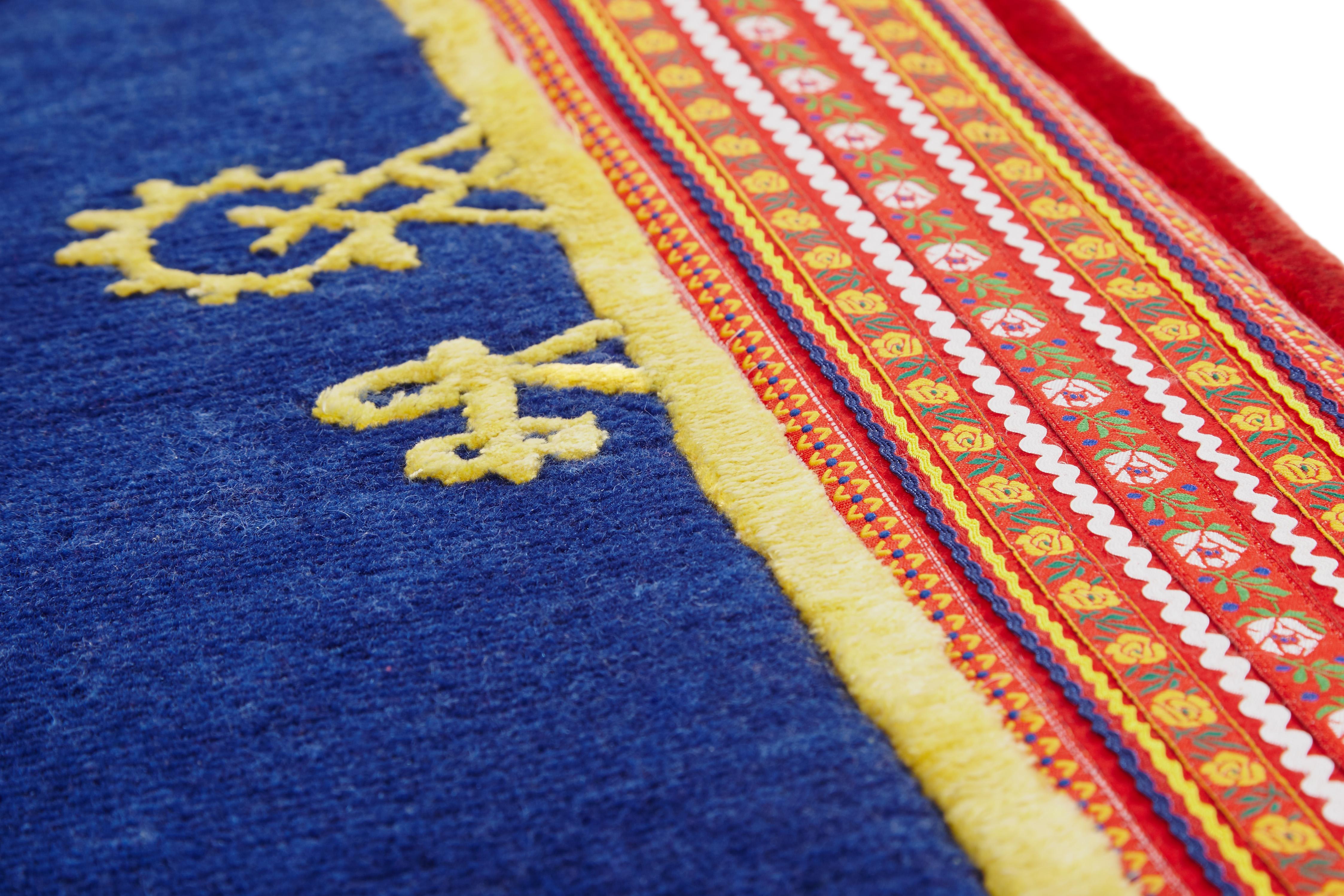 Indian Noaidi Carpet, Handknot, Wool, Viscose, 100 Knots, Sebastian Jansson For Sale