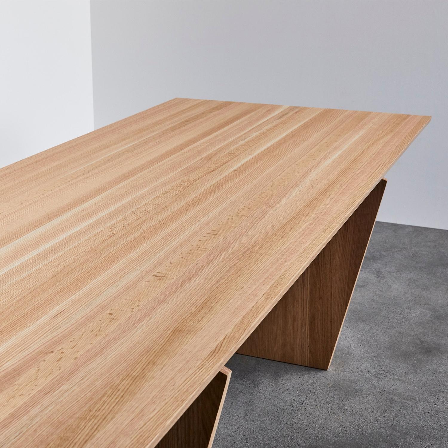 Hand-Crafted Noba Oak Dining Table For Sale