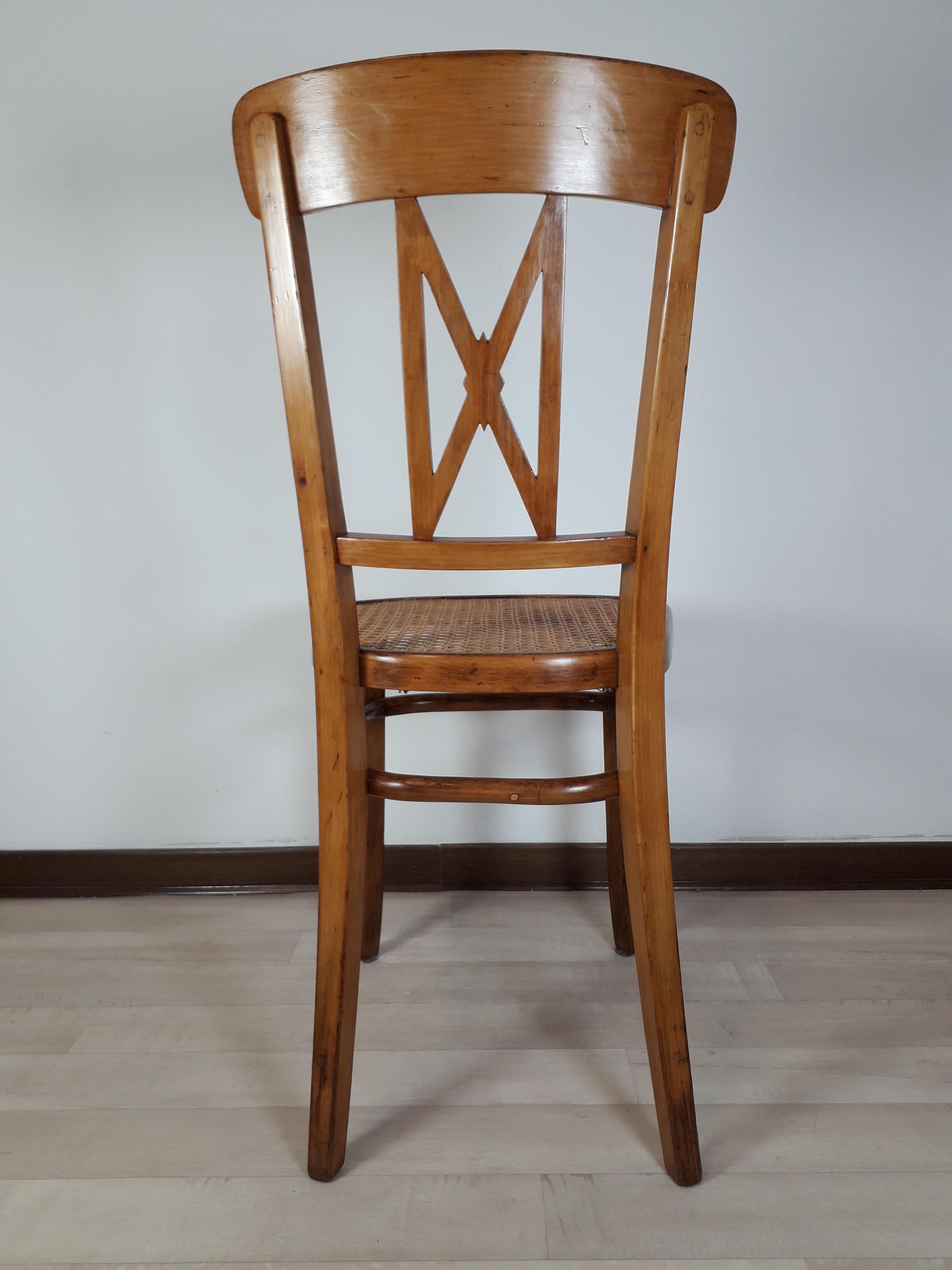 Nobiliary Esszimmerstuhl von Thonet aus der Wiener Werkstaette im Zustand „Hervorragend“ im Angebot in Mariano Del Friuli, GO