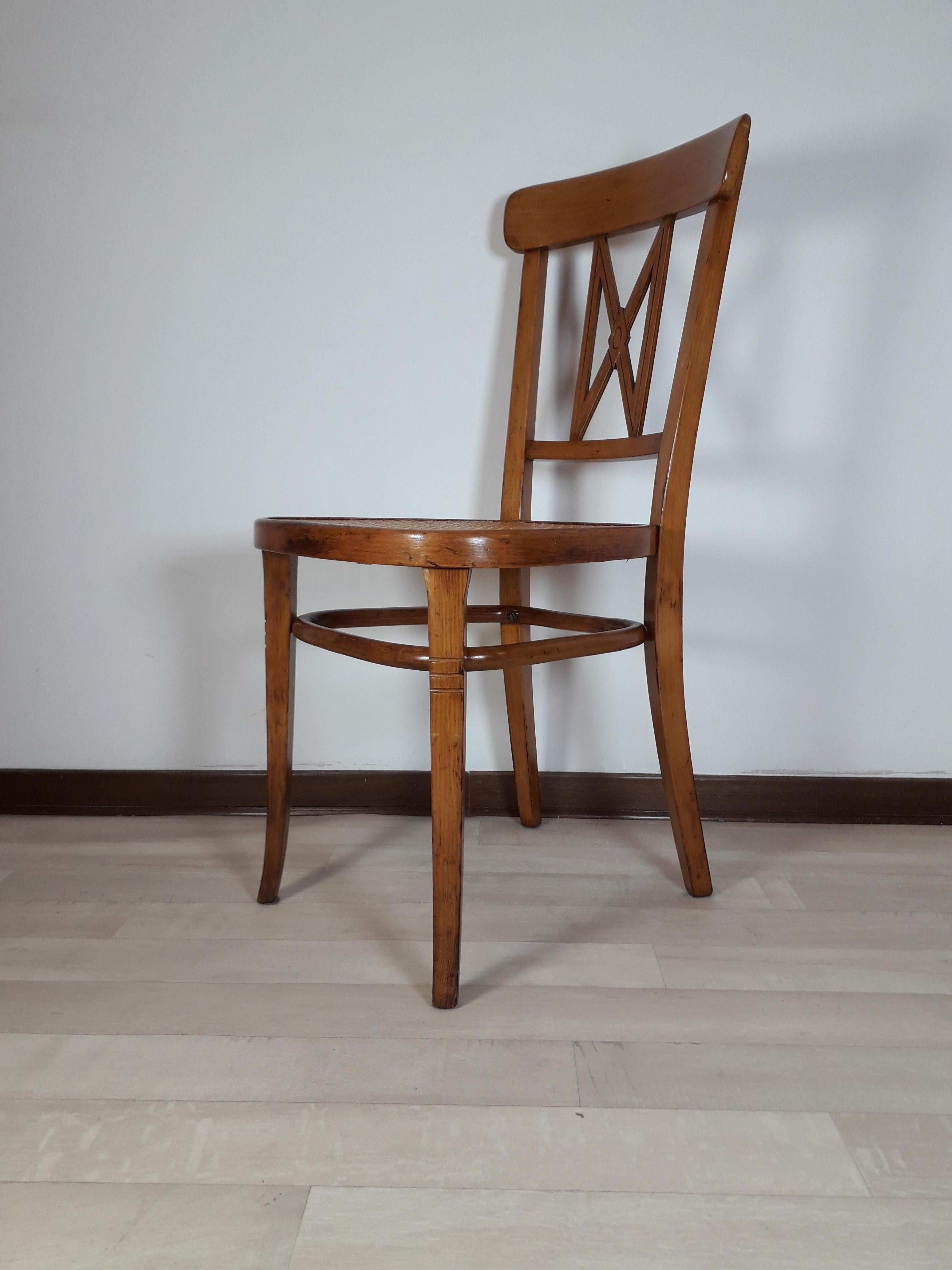 Nobiliary Esszimmerstuhl von Thonet aus der Wiener Werkstaette im Angebot 1