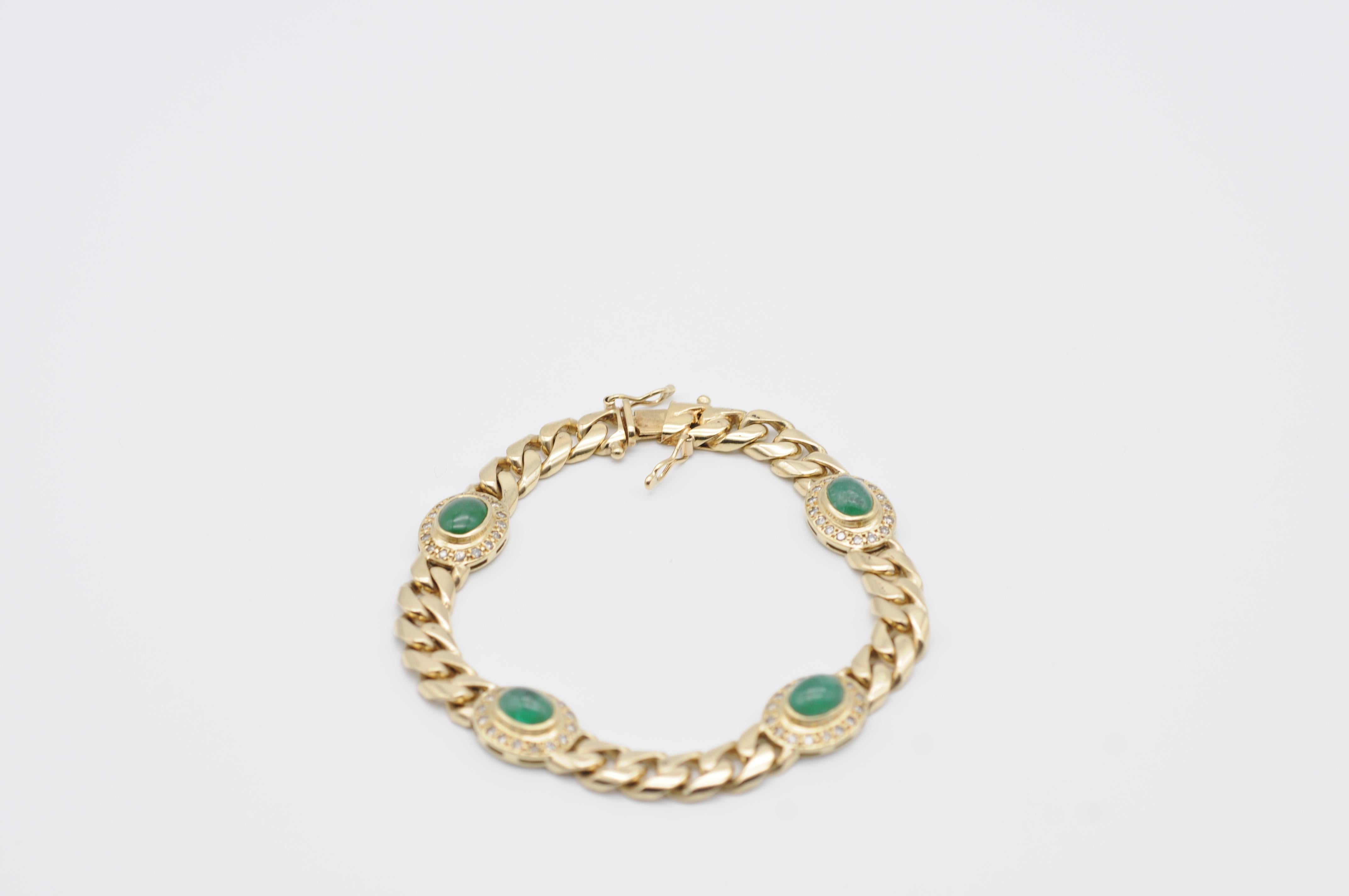 Noble Bracelet en or jaune 14 carats avec cabochon vert et diamants en vente 7