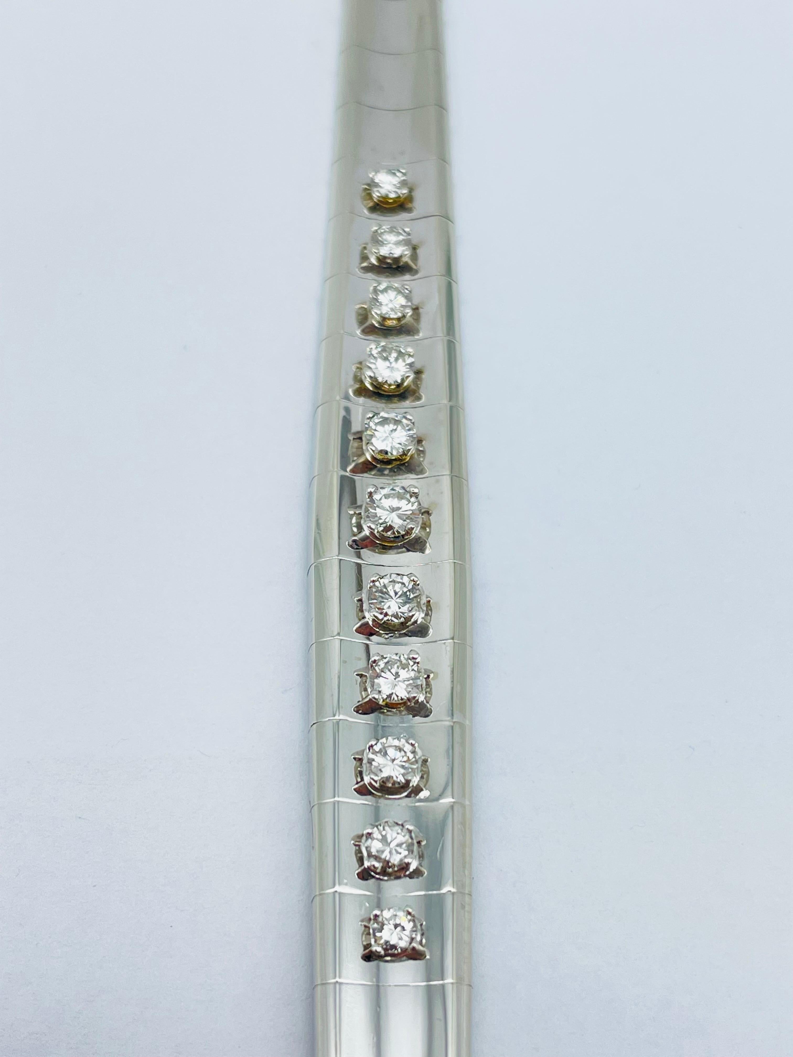 Bracelet en or blanc 18 carats et diamants nobles de 1,24 carat en vente 6