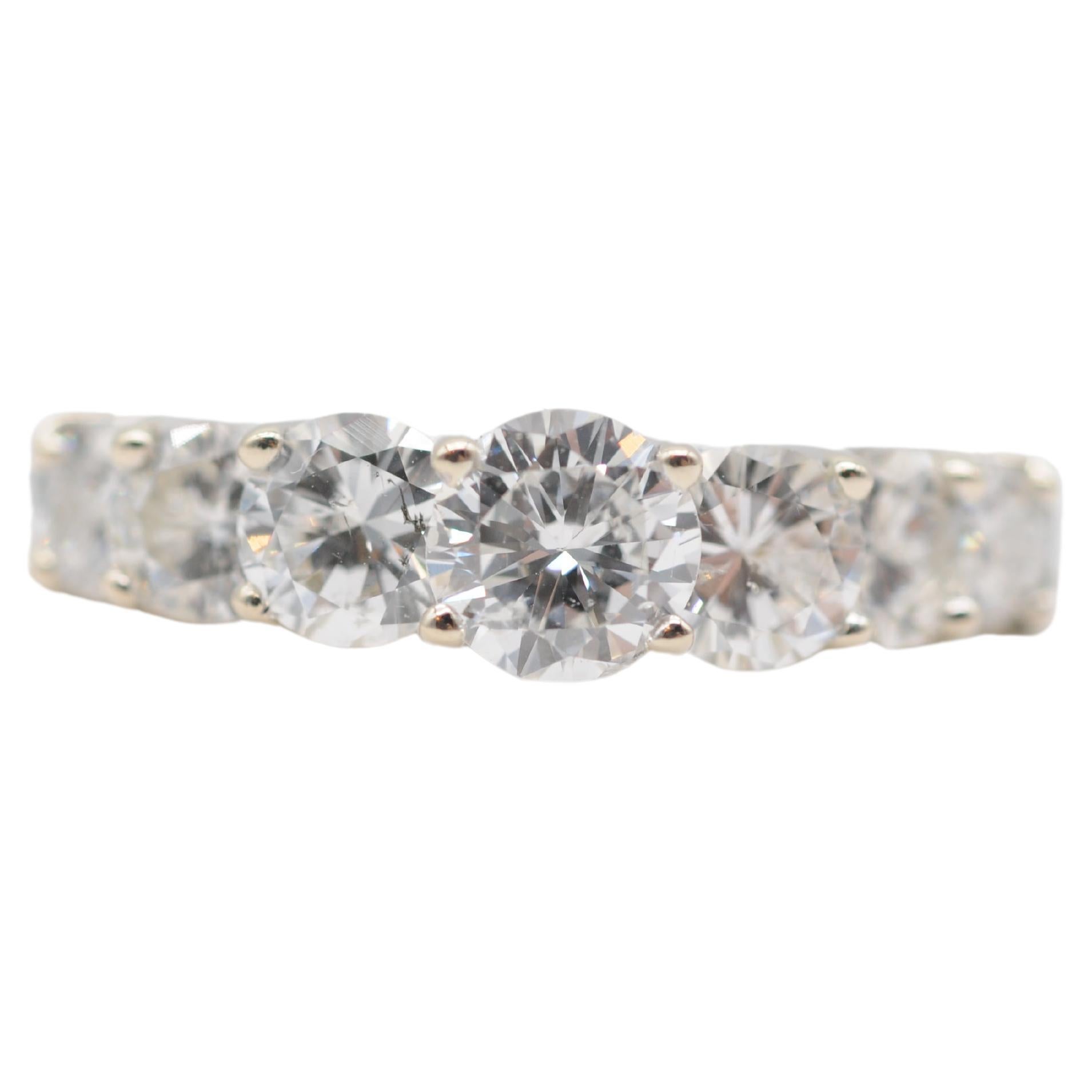 Women's or Men's Noble diamond brilliant band ring in 14k whitegold  For Sale