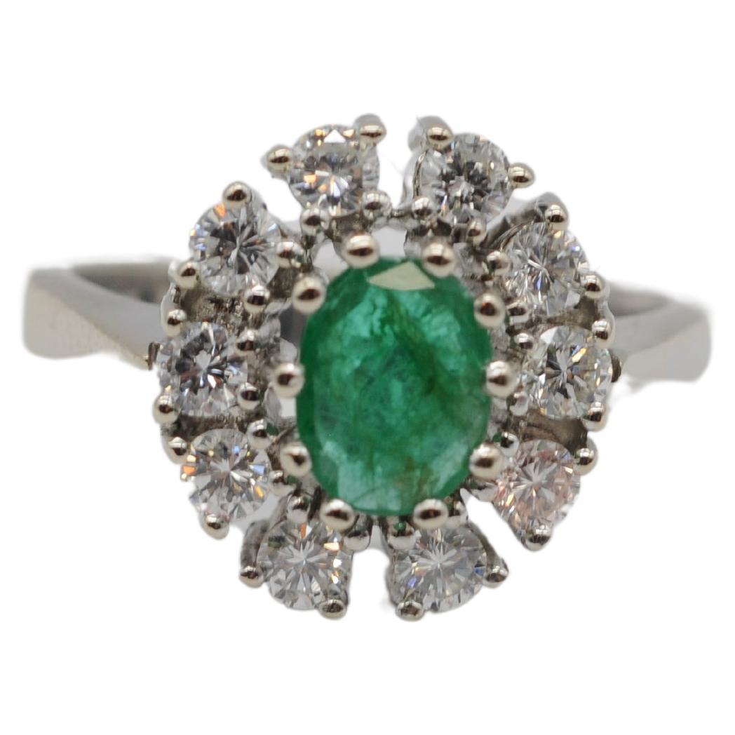 Aesthetic Movement Noble Emerald 14k white gold ring with 10 diamonds  For Sale