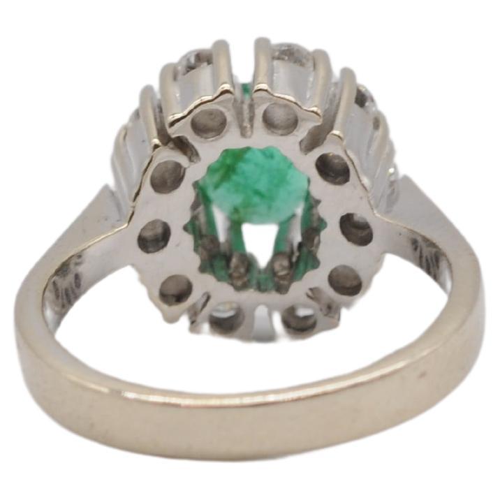 Noble Emerald 14k white gold ring with 10 diamonds  For Sale 2