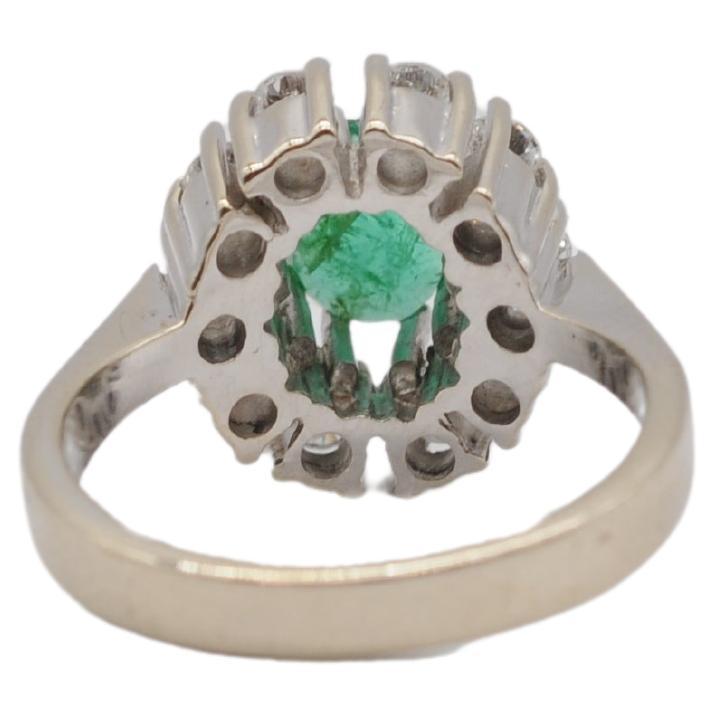 Noble Emerald 14k white gold ring with 10 diamonds  For Sale 3