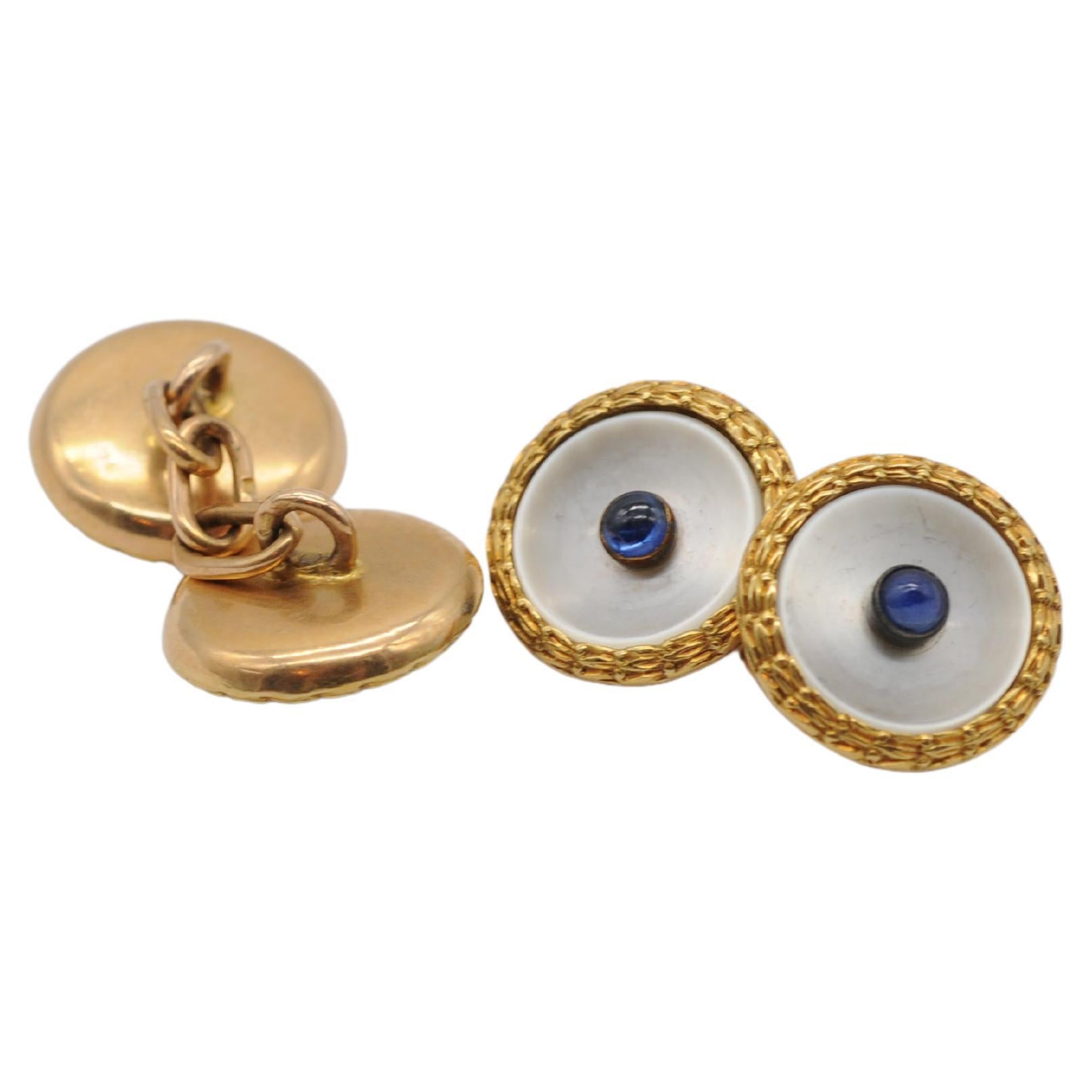 Noble Gold Cufflinks with sapphire and pearl In Good Condition For Sale In Berlin, BE