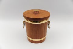 Noble Mid-Century Modern-Weinkühler aus Teakholz und Messing, Skandinavien, 1960er Jahre