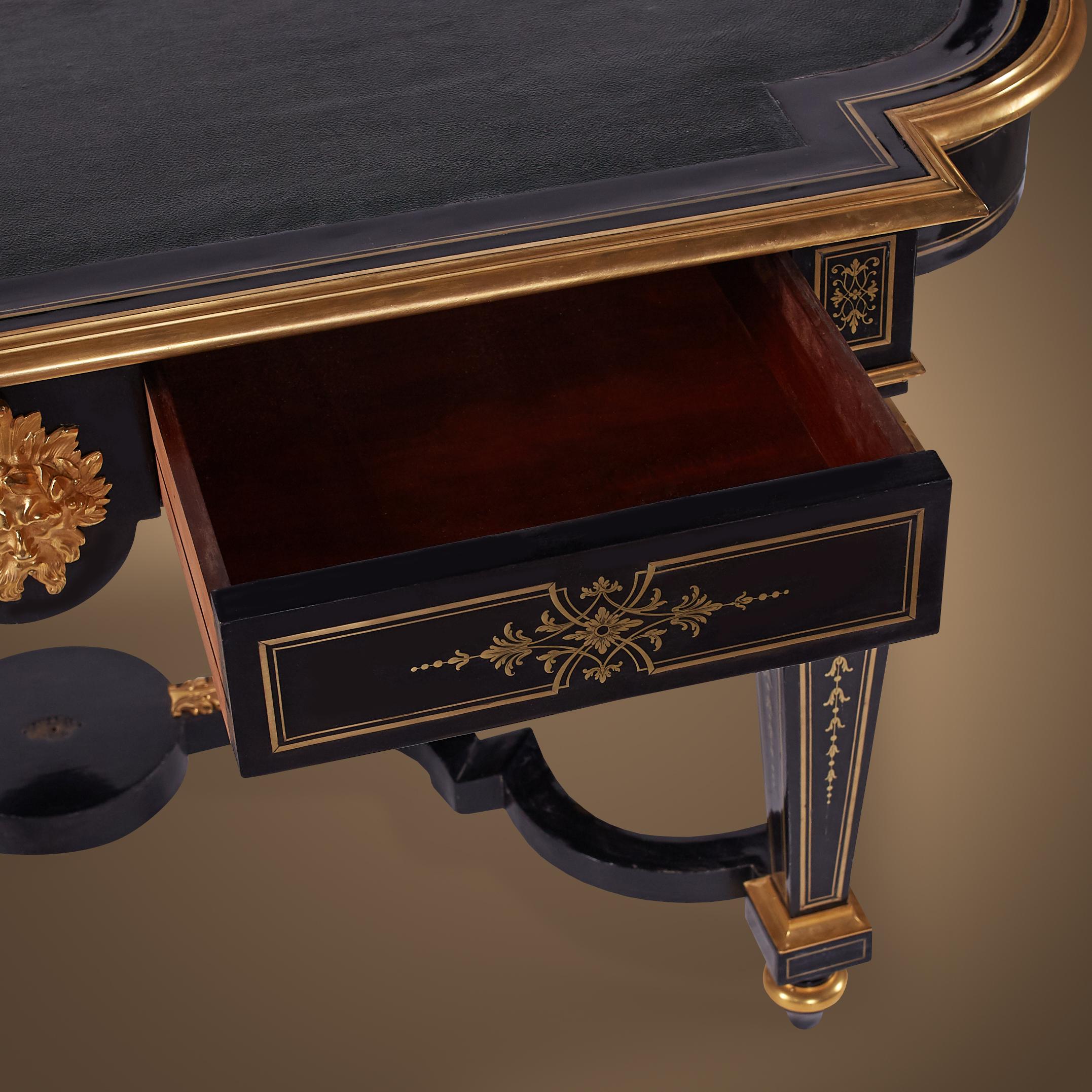 Noble Napoleon III French Ebony Antique Table Lacquer For Sale 6