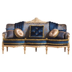 Noble Venetian Sofa in Massive Wood and Ivory Laquered with Gold Leaf Details
