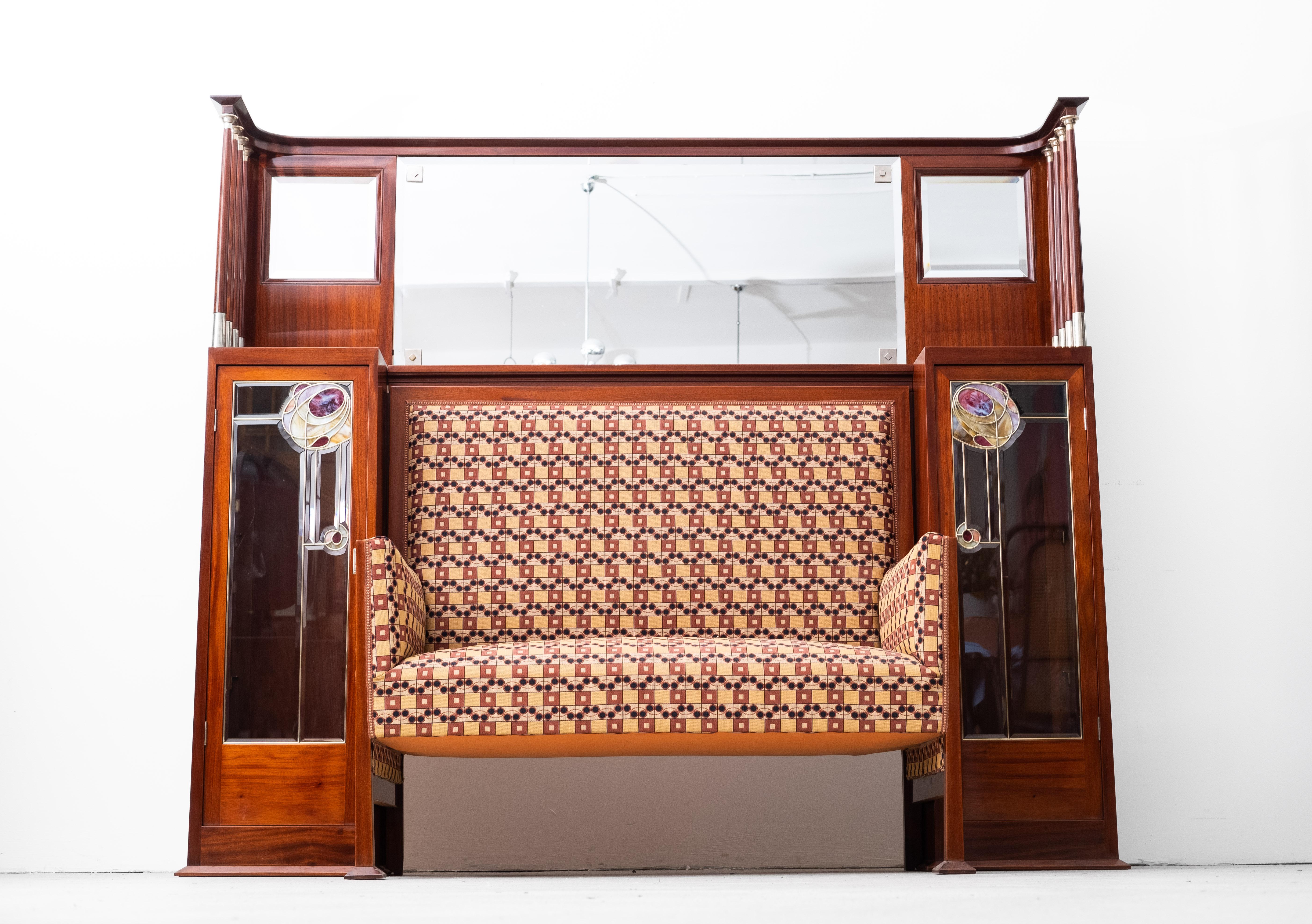 Noble Vienna Secession Bench with Glass Cabinet Julius & Josef Herrmann (1905) For Sale 7