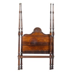 Noble Wood four-poster bed - 18th century