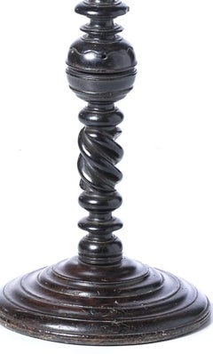 Portalámparas de madera noble (o estilo «mancebo») - siglo XVII
