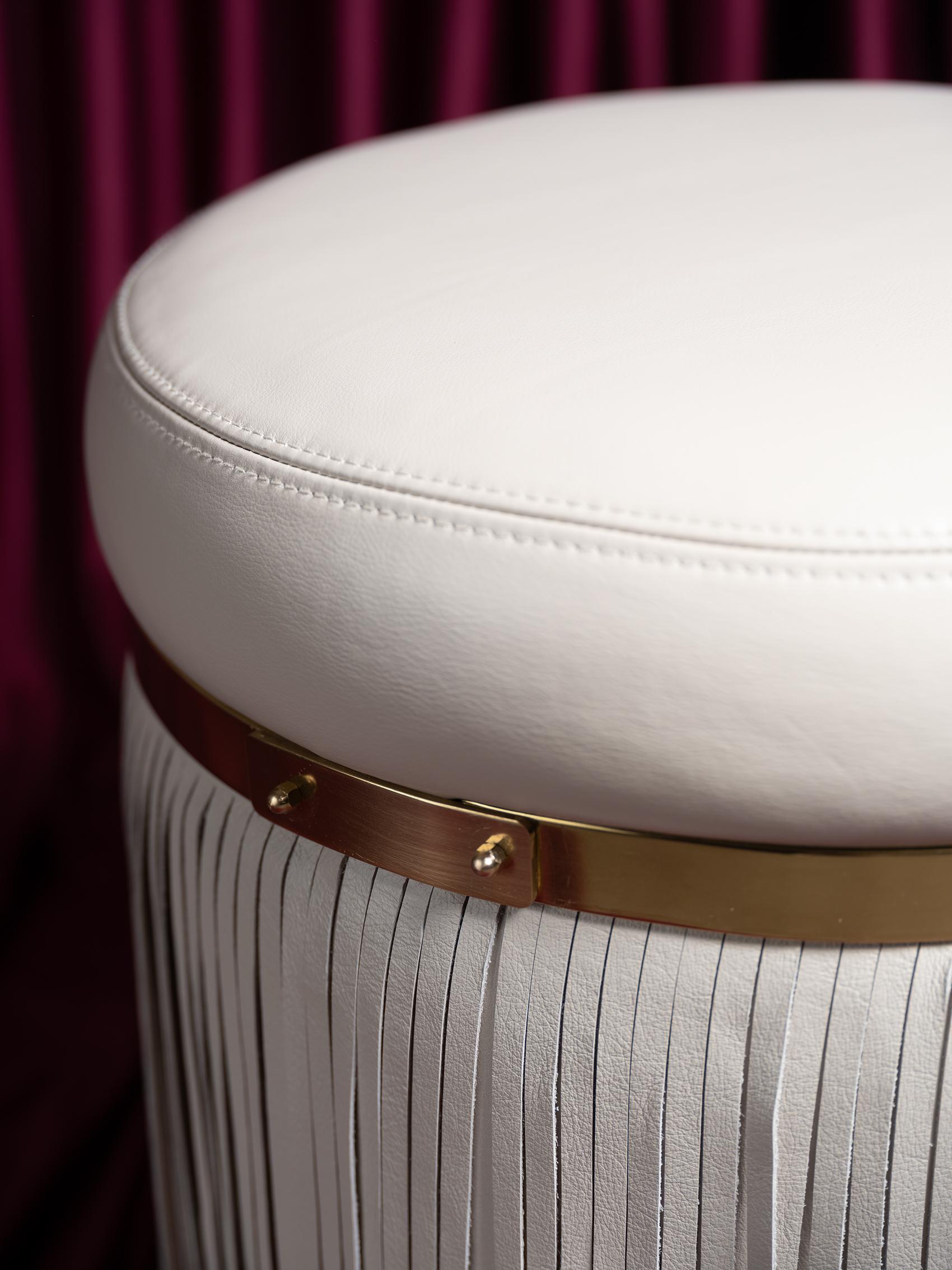 Ottomana Nobu in pelle color crema A. Stone in vendita 2