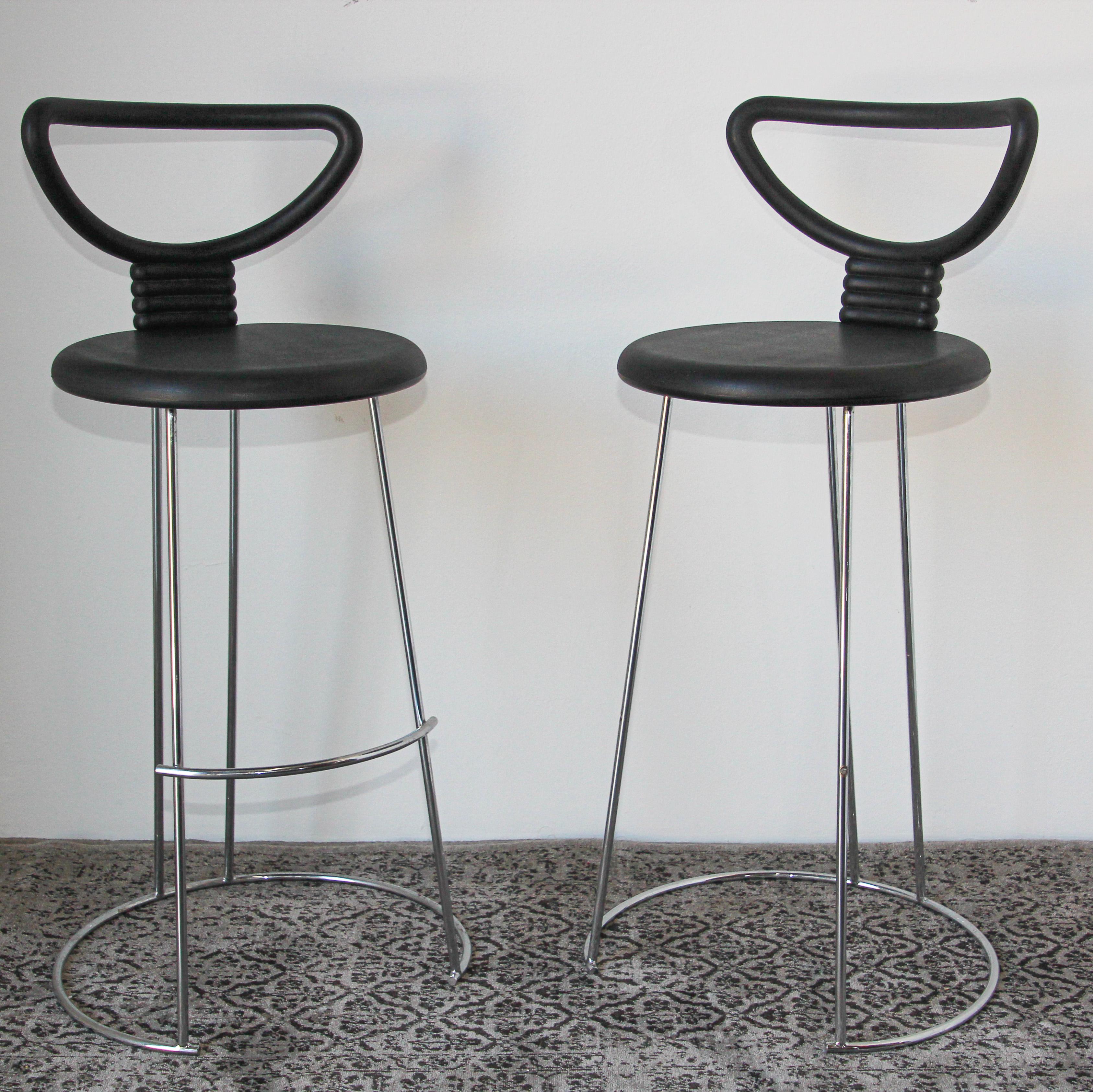 Post modern Nardis black stool by Nobu Tanigawa for Fasem.
Nobu Tanigawa 