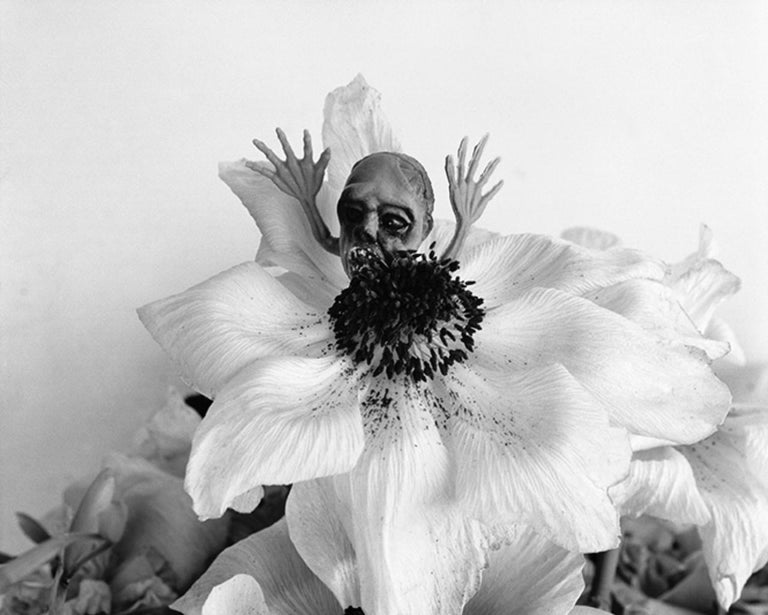 Love-Dream, Love-Nothing #010 – Nobuyoshi Araki, Woman, Nude, Japan, Photography - Gray Black and White Photograph by Nobuyoshi Araki