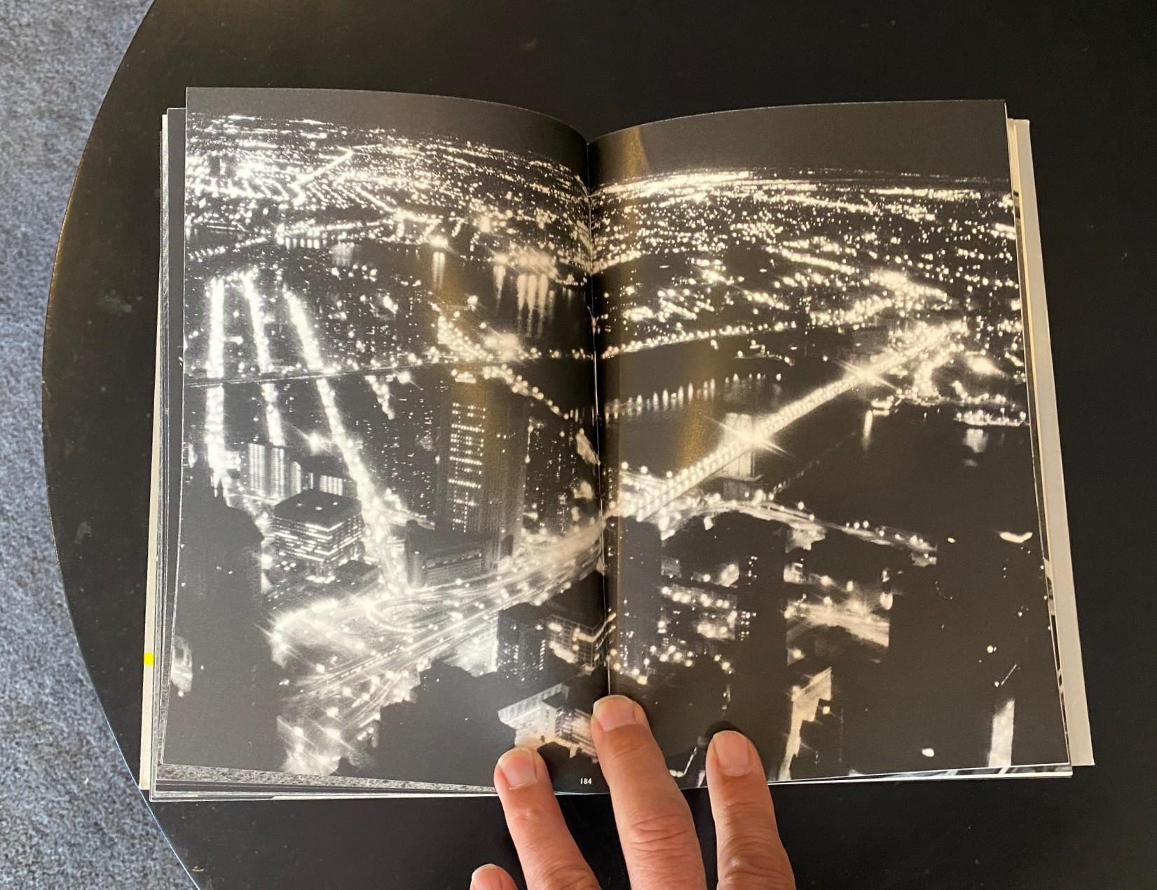 Nobuyoshi Araki, signierte Erstausgabe des Buches New York (Bücherbands 4) mit Zeichnung im Angebot 6