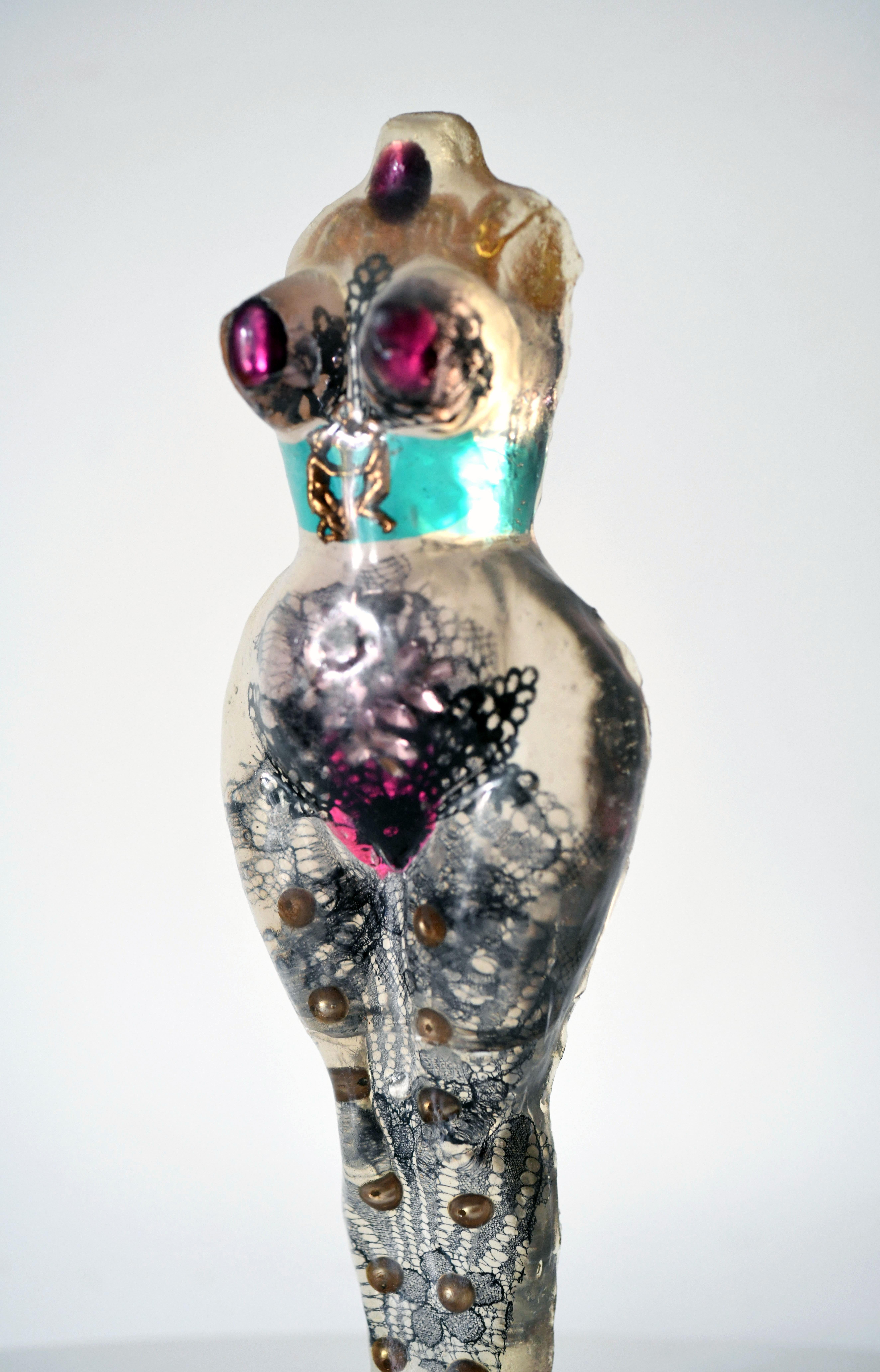 Noche Crist Escultura desnuda en venta 3