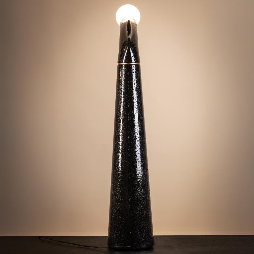 Noda II Signatur-Tischlampe, Unikat von MANUFACTURE XXI (Französisch) im Angebot