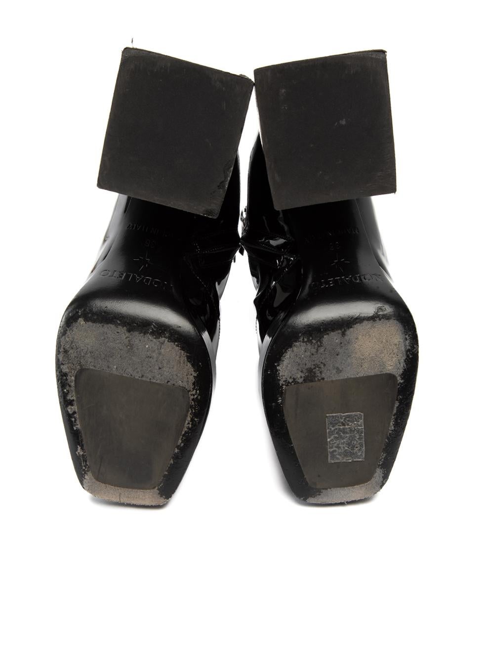 Women's Nodaleto Black Patent Leather Square Toe Boots Size IT 36 For Sale