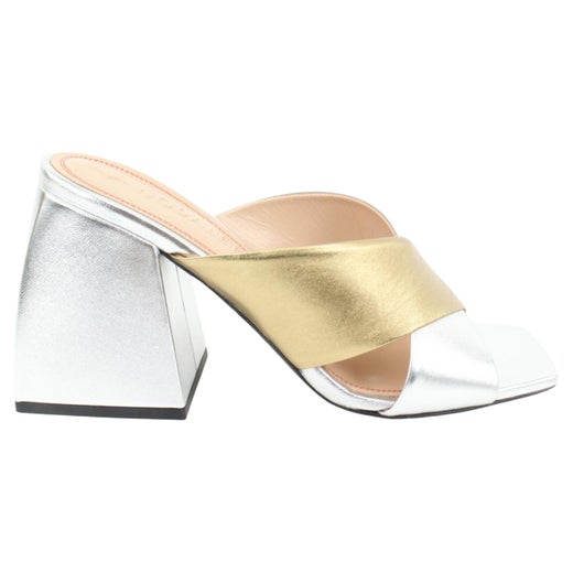 Nodaleto Size 39 Silver x Gold Leather Bulla Banks Block Heel Sandals  8no34s For Sale at 1stDibs