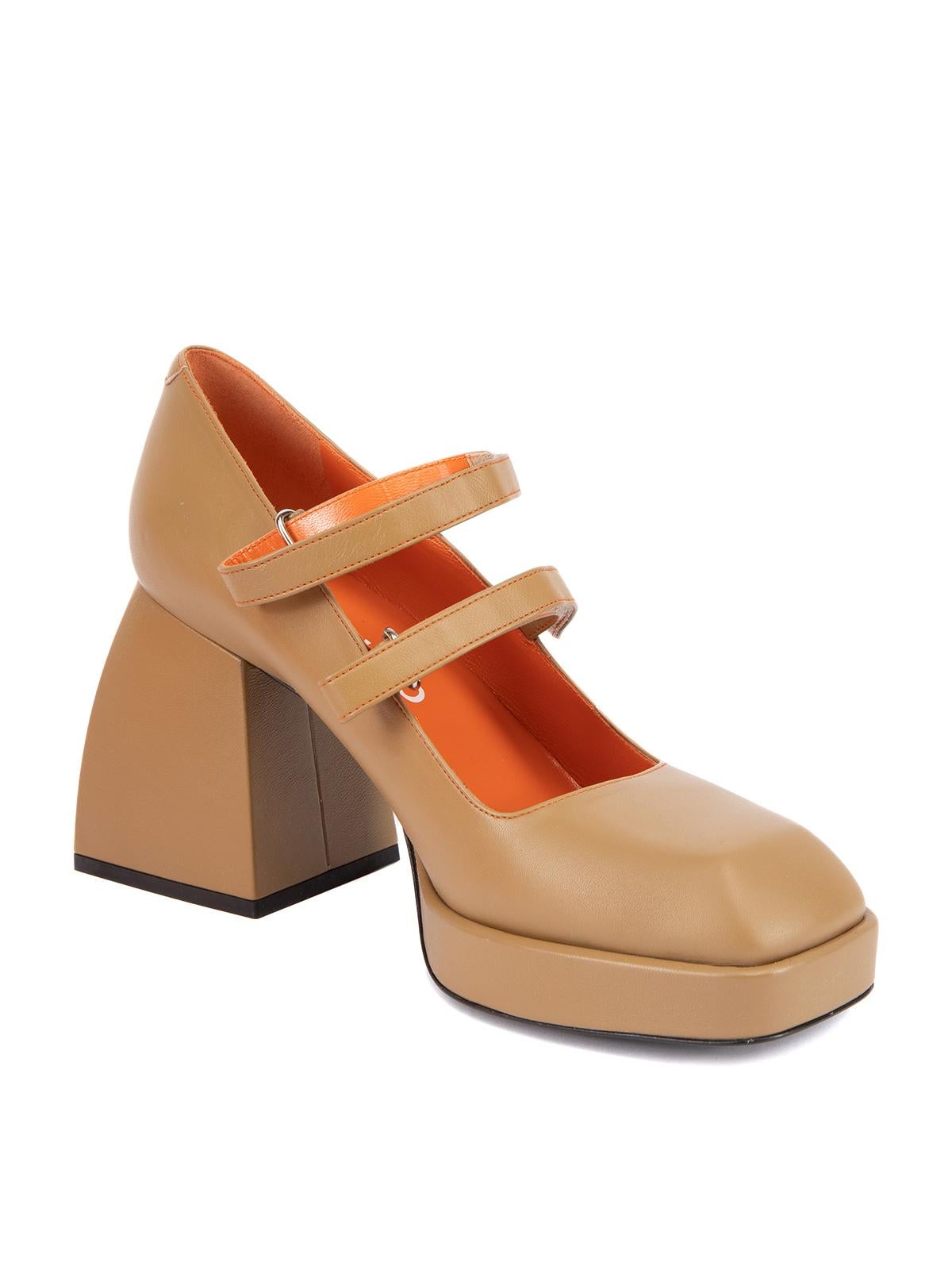 CONDITION is Never Worn, with tag. No visible wear to heels is evident on this brand new Nodaleto designer resale item. This item comes with the original dustbag and shoe box. Details Tan Leather Pumps Bulla Babies Platform Square toe Two leather