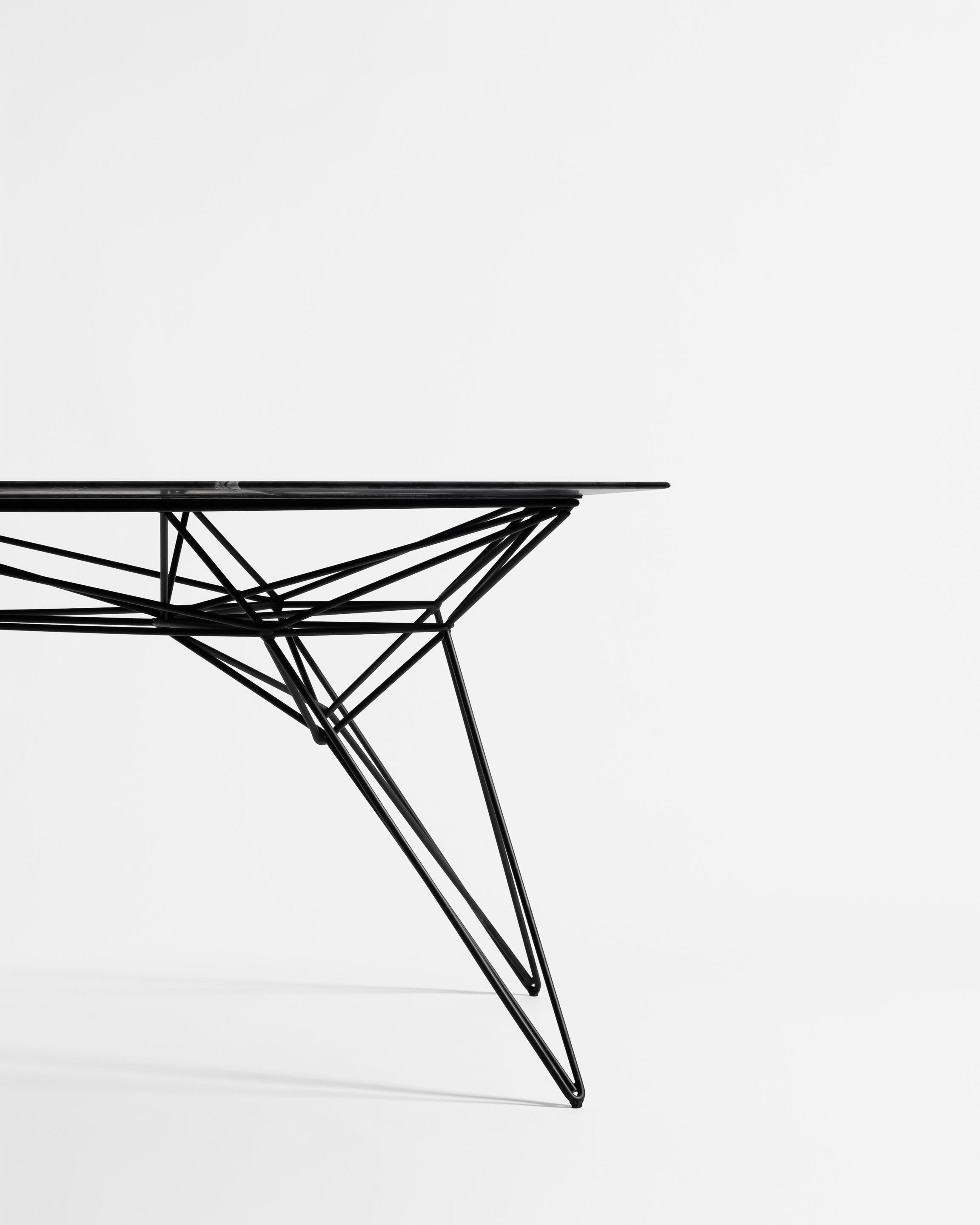 21st Century Modern Marble top and Wire Steel frame Dining Table in Black For Sale 1