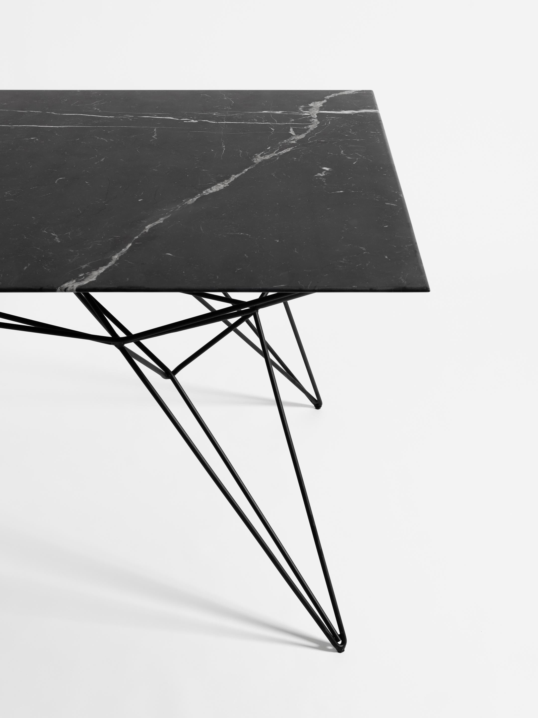 Powder-Coated 21st Century Modern Marble top and Wire Steel frame Dining Table in Black For Sale