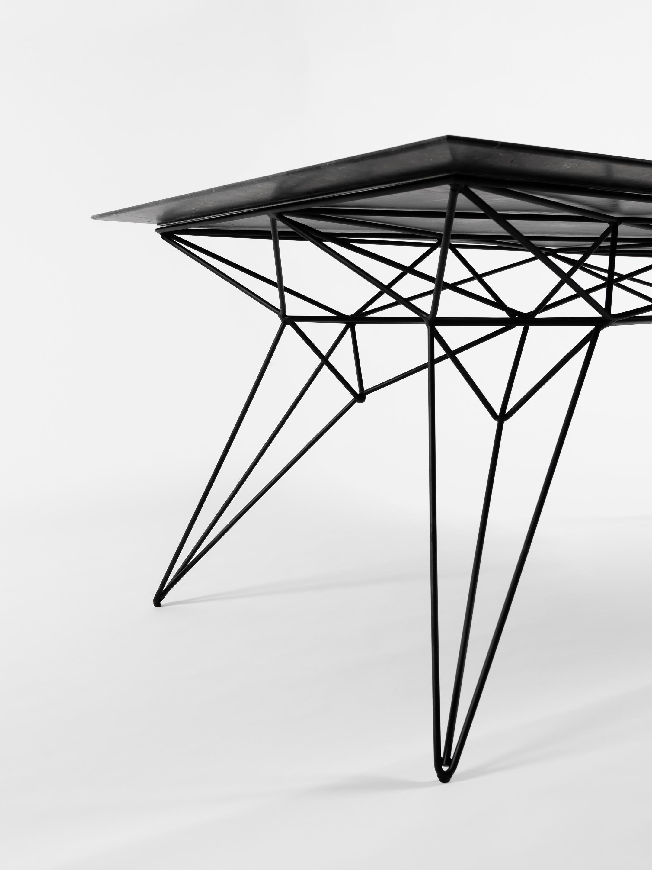 Portuguese 21st Century Modern Marble top and Wire Steel frame Dining Table in Black For Sale