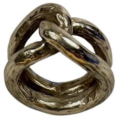 Anillo Esculpido Nodo Abbraccio de Bronce de Lo Studiolo Genève