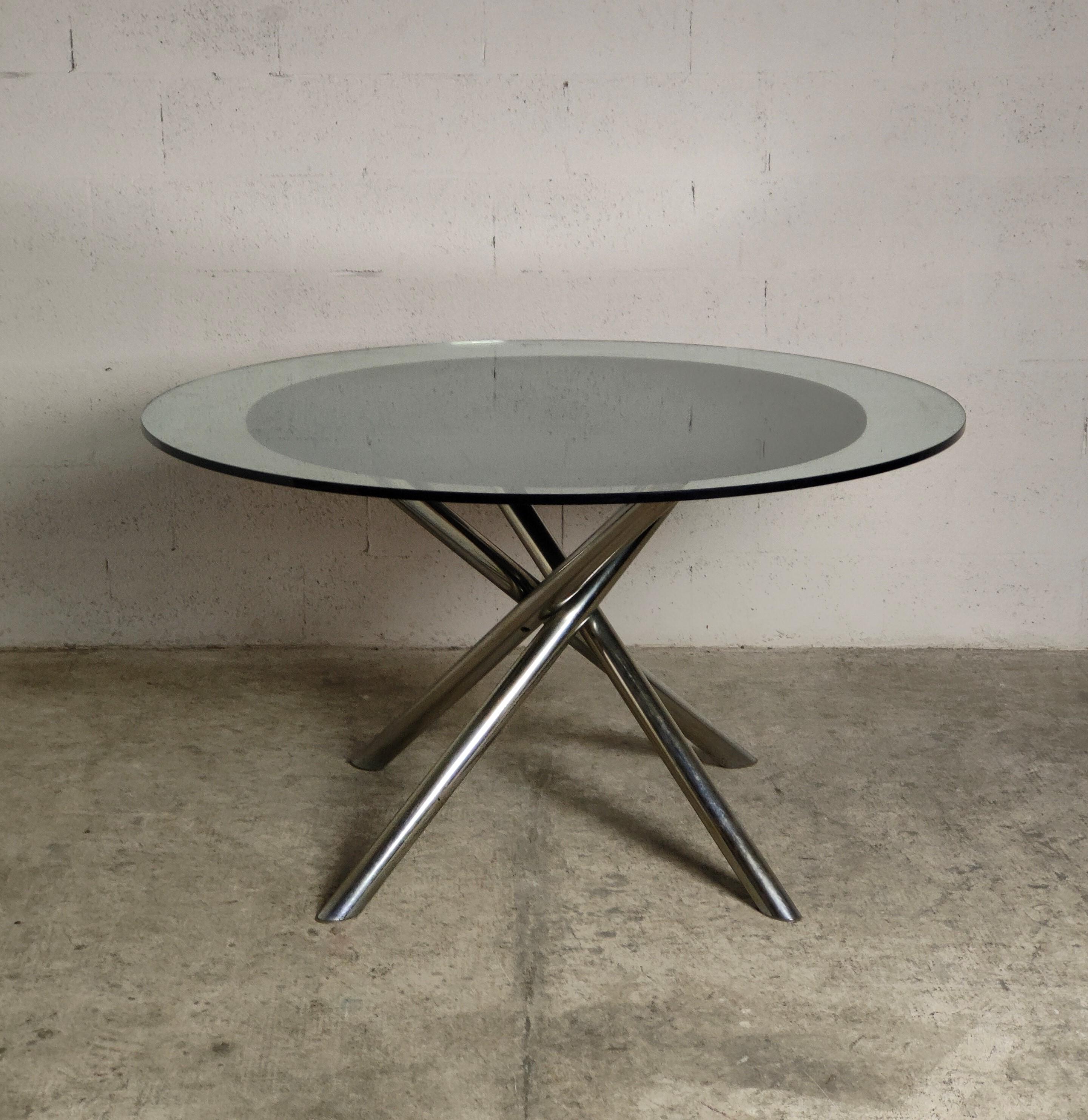 Late 20th Century Nodo Round Glass Table by Carlo Bartoli for Tisettanta 1970s