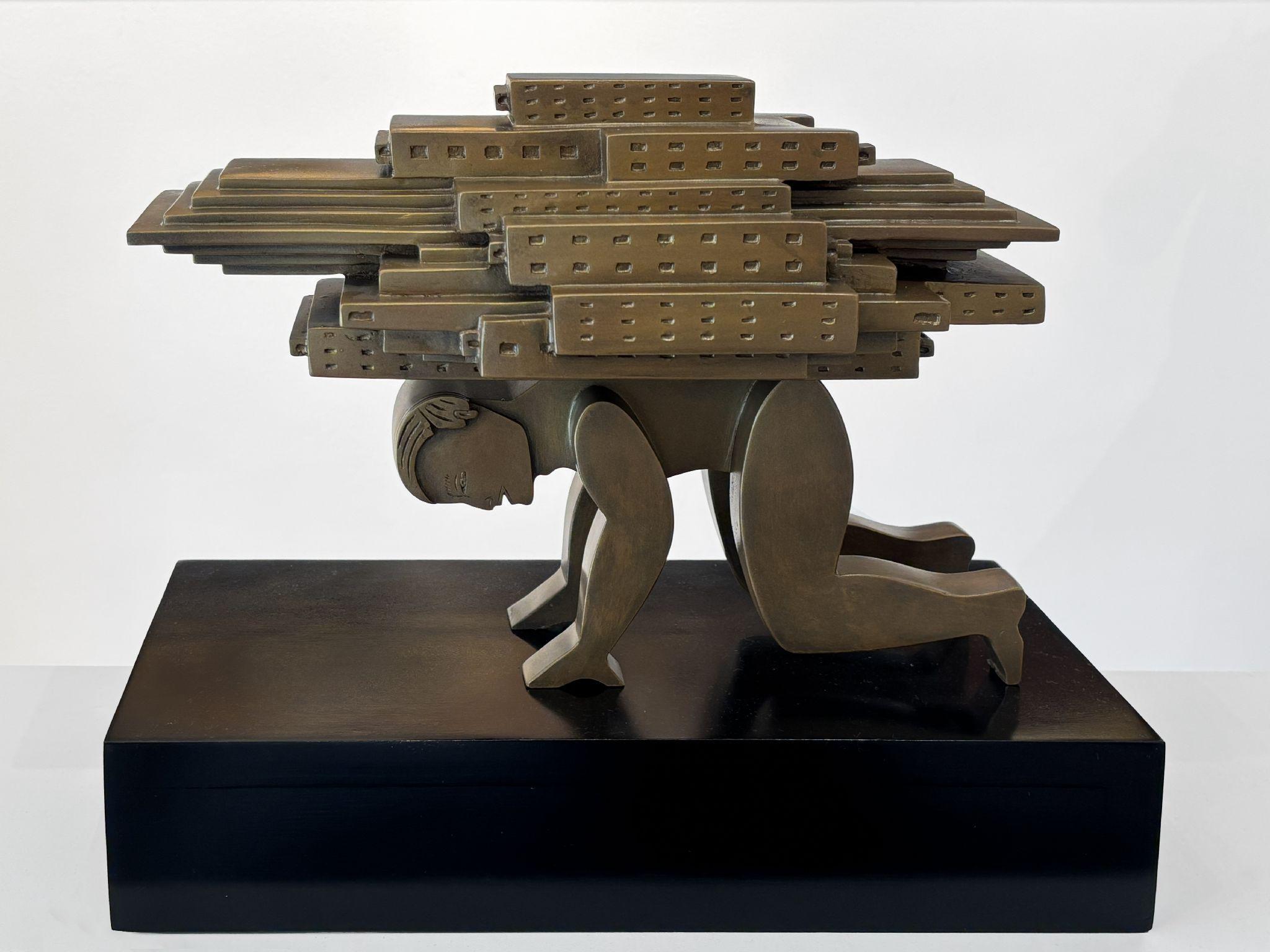 Figurative Sculpture Noé Katz - Metropolis