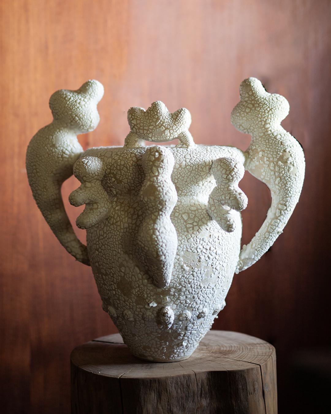 Noe Kuremoto — A Contemporary Keeper of Ancient Wisdom

Noe Kuremoto’s work exists at the intersection of mythology, memory, and modernity. A ceramic artist of singular vision, she sculpts entirely by hand, using only the simplest of tools—an