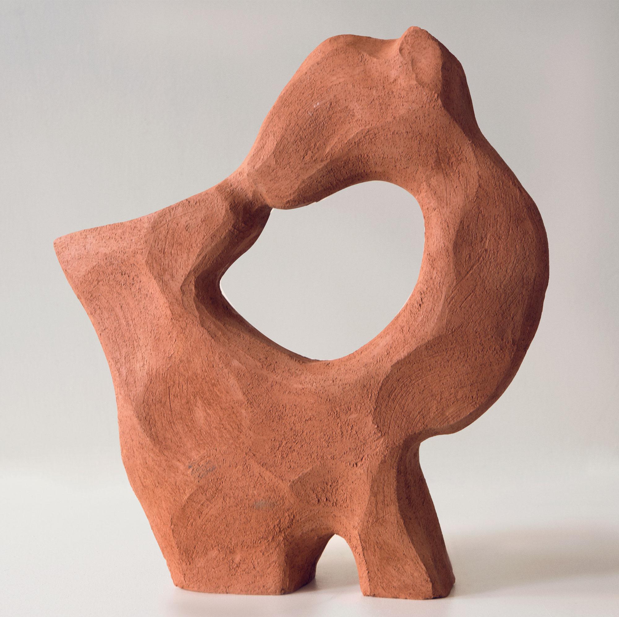 Tr (Terracotta) 31 - Sculpture en terre cuite abstraite et moderne en vente 1