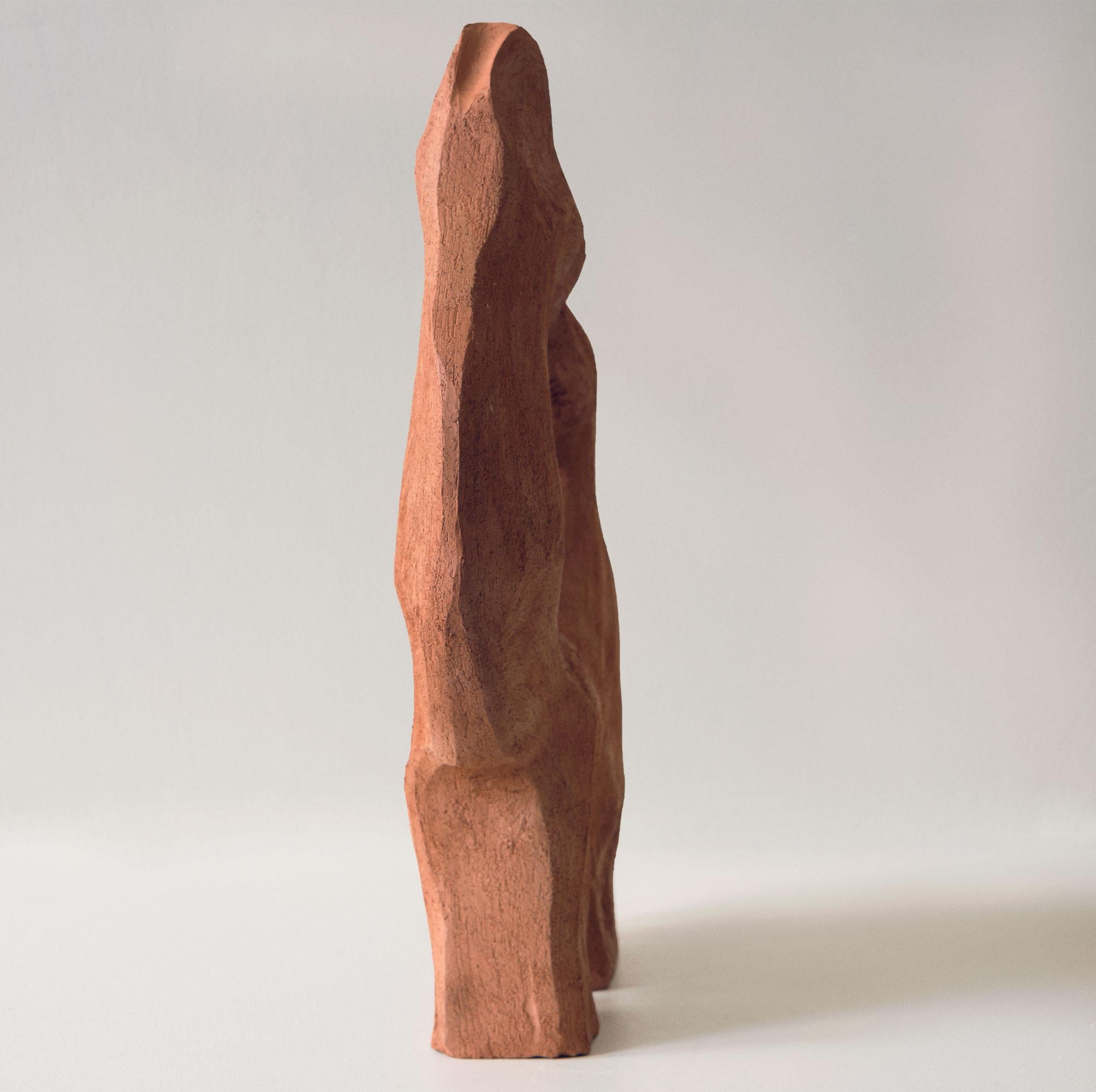 Tr (Terracotta) 31 - Sculpture en terre cuite abstraite et moderne en vente 3