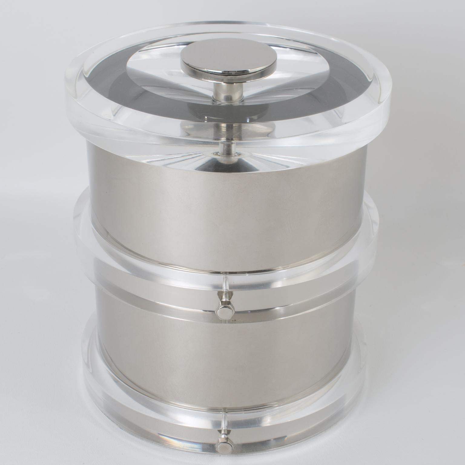 Noel BC Modernist Barware Chrome and Lucite Ice Bucket, circa 1980 For Sale 5