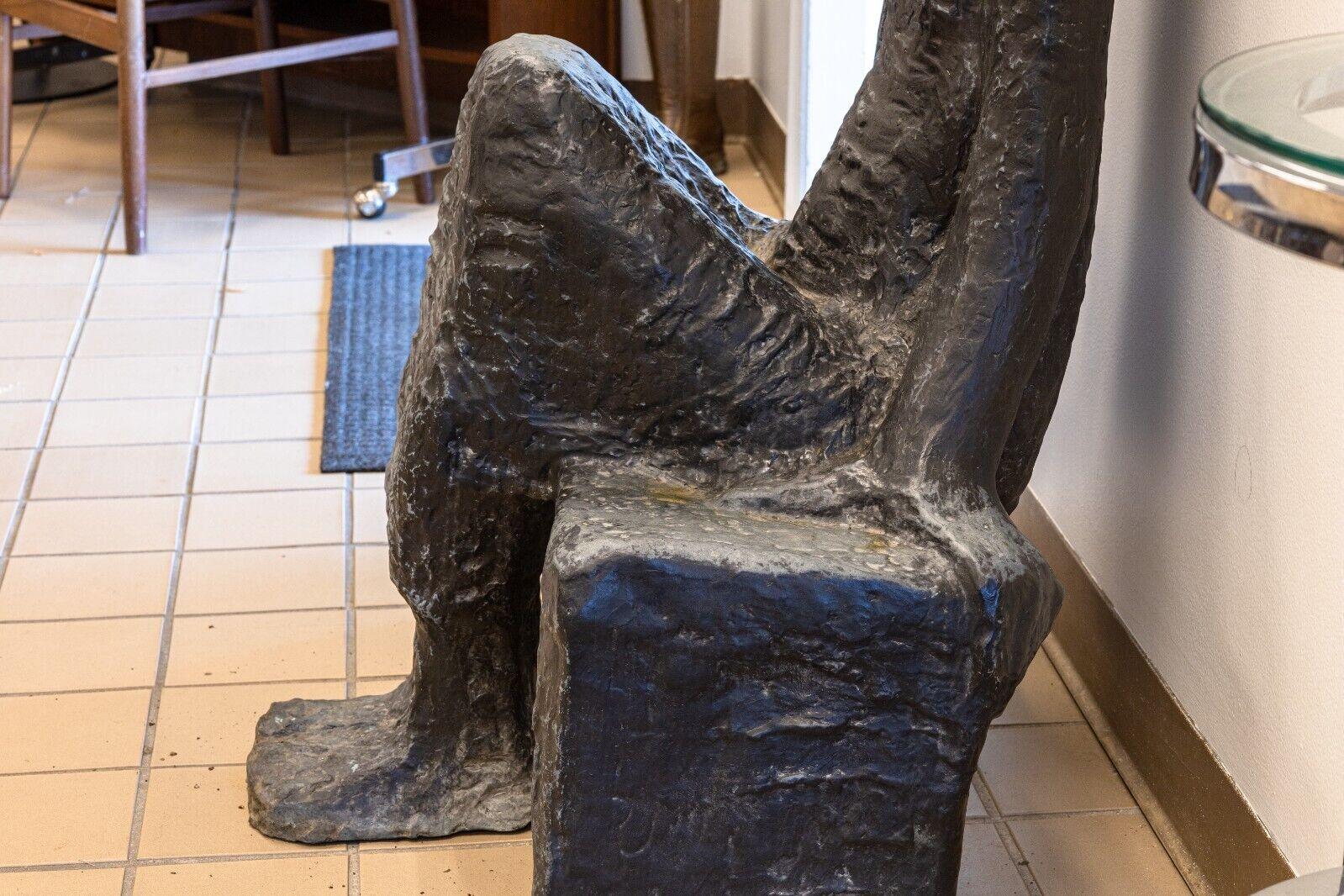 Noemi Schindler Minimalist Seated Figure Indoor Outdoor 20th C. Bronze Sculpture 5