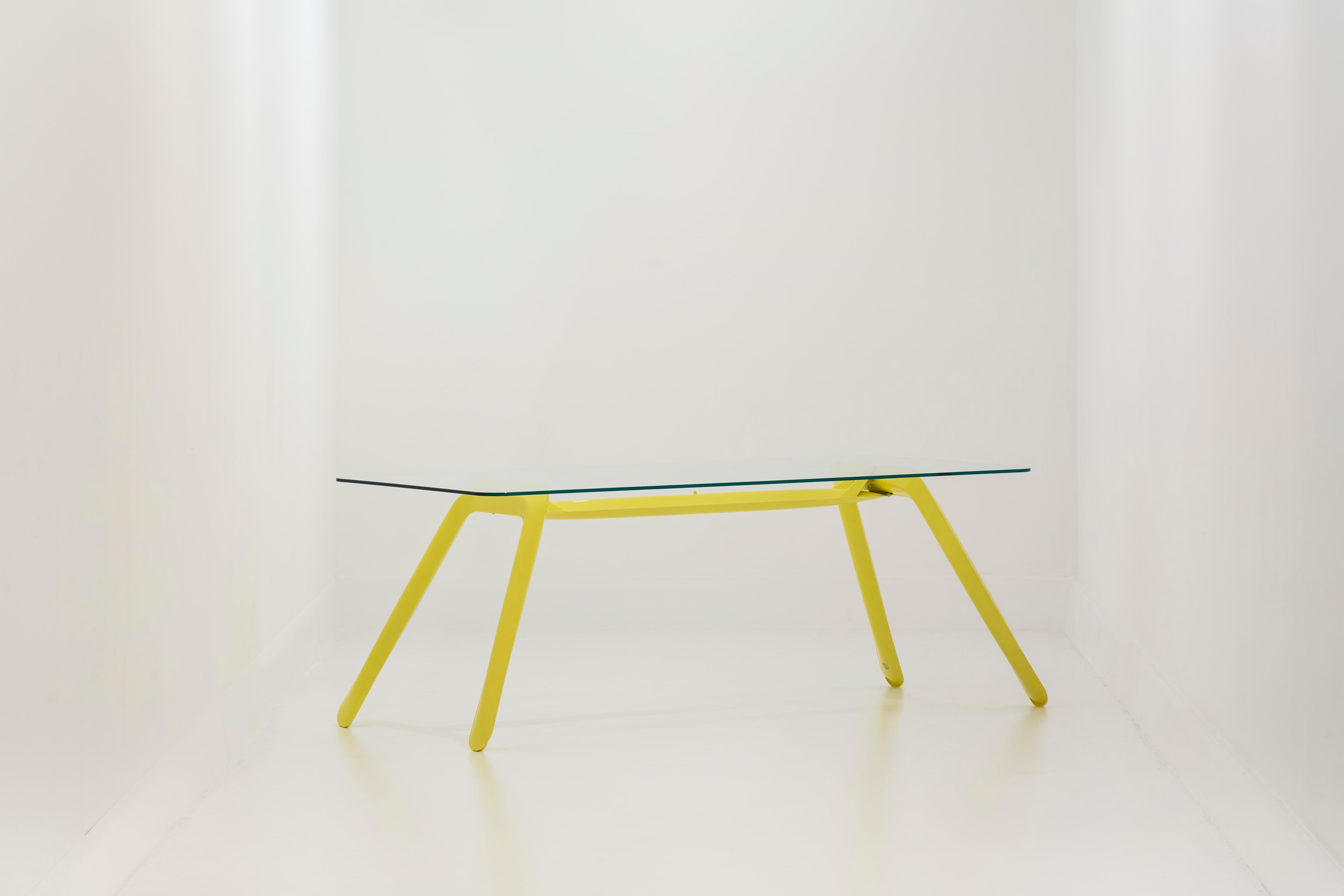 Nogi Table Base in Yellow Steel by Zieta In Excellent Condition In New York, NY