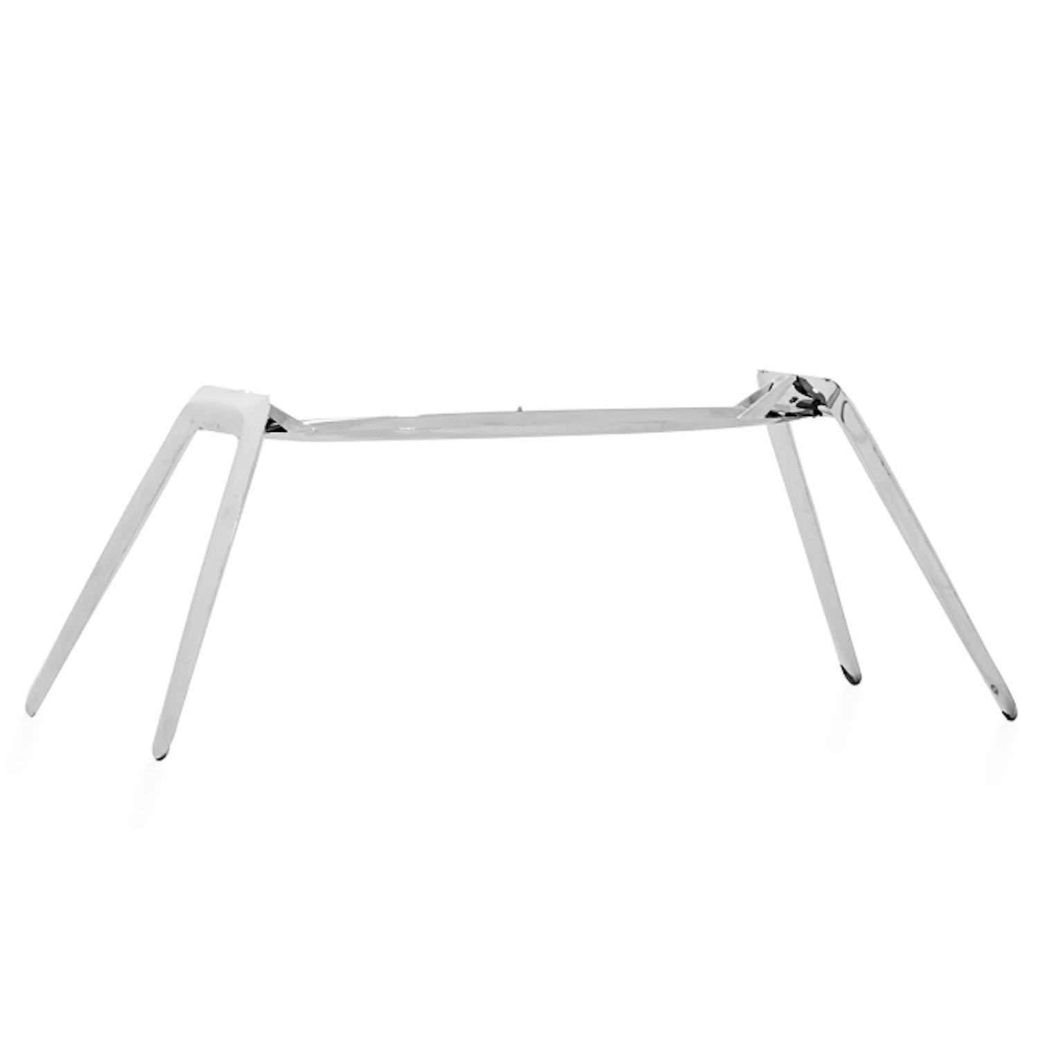 Nogi is a unique construction for tables. It can be produced in different shapes and sizes in different kinds of metals.

Nogi table is available in stainless steel and carbon steel with the following finish options;

Stainless