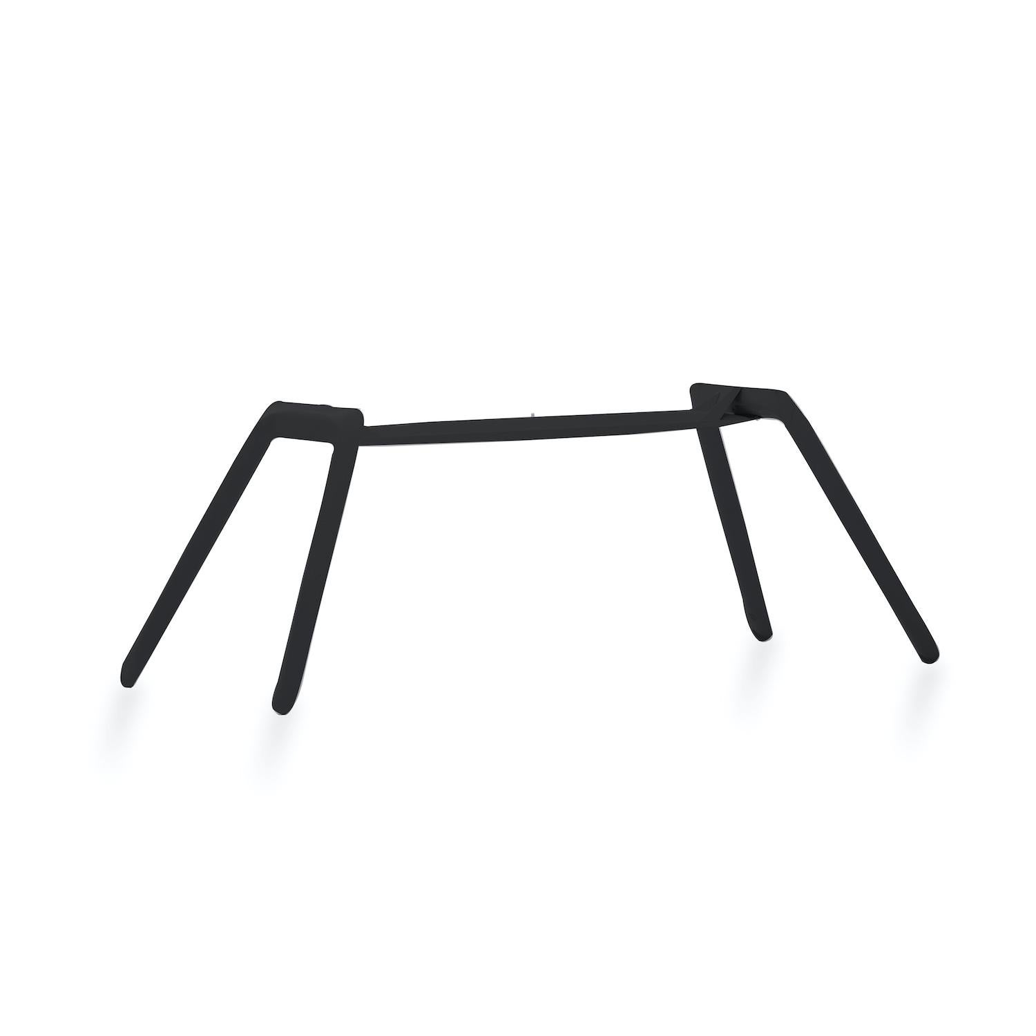 Nogi ist eine einzigartige Konstruktion für Tische. Es kann in verschiedenen Formen und Größen und aus verschiedenen Metallen hergestellt werden.

Der Nogi-Tisch ist in Edelstahl und Kohlenstoffstahl mit den folgenden Oberflächenoptionen