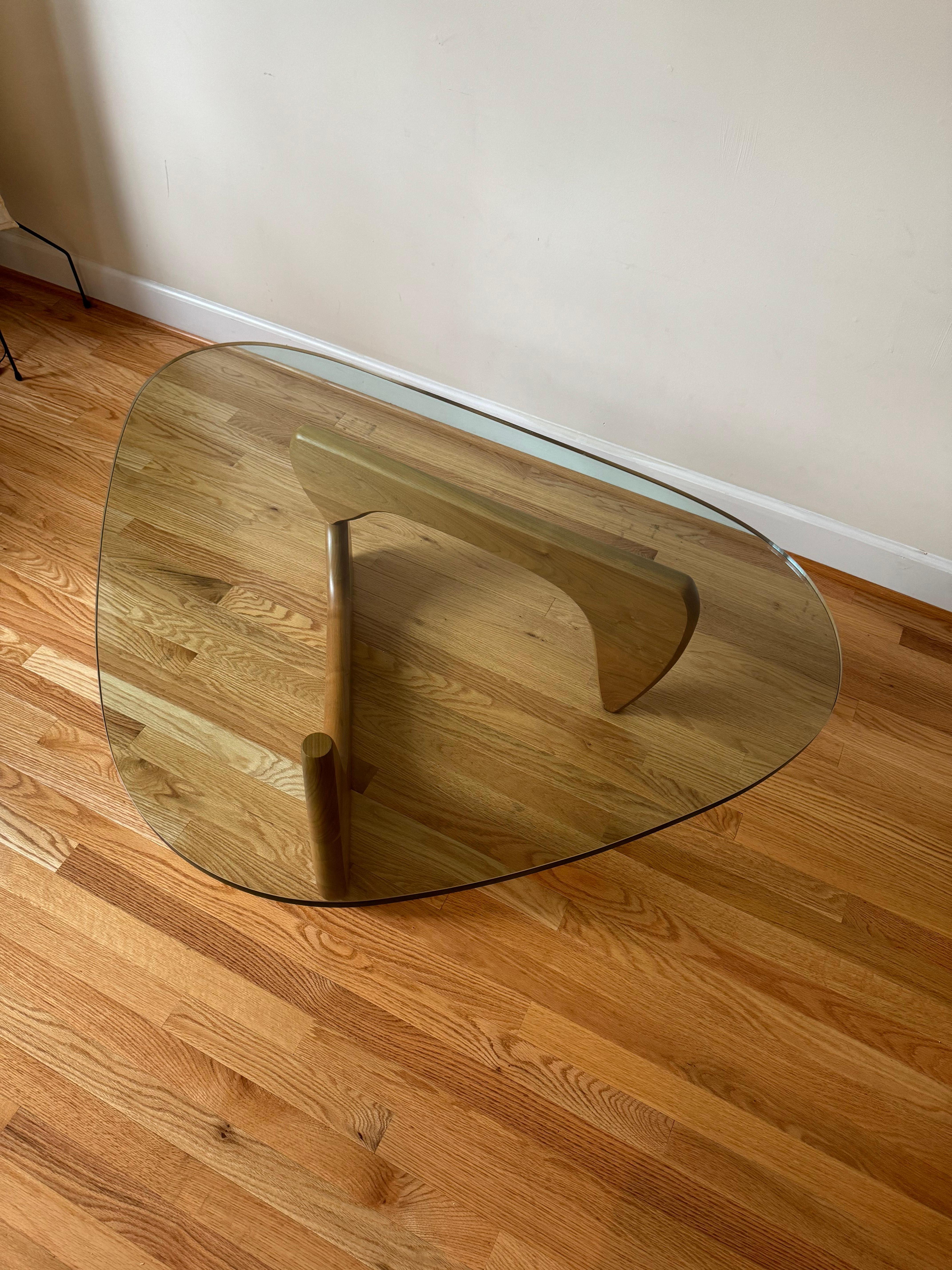 Noguchi Coffee Table by Isamu Noguchi for Herman Miller 5