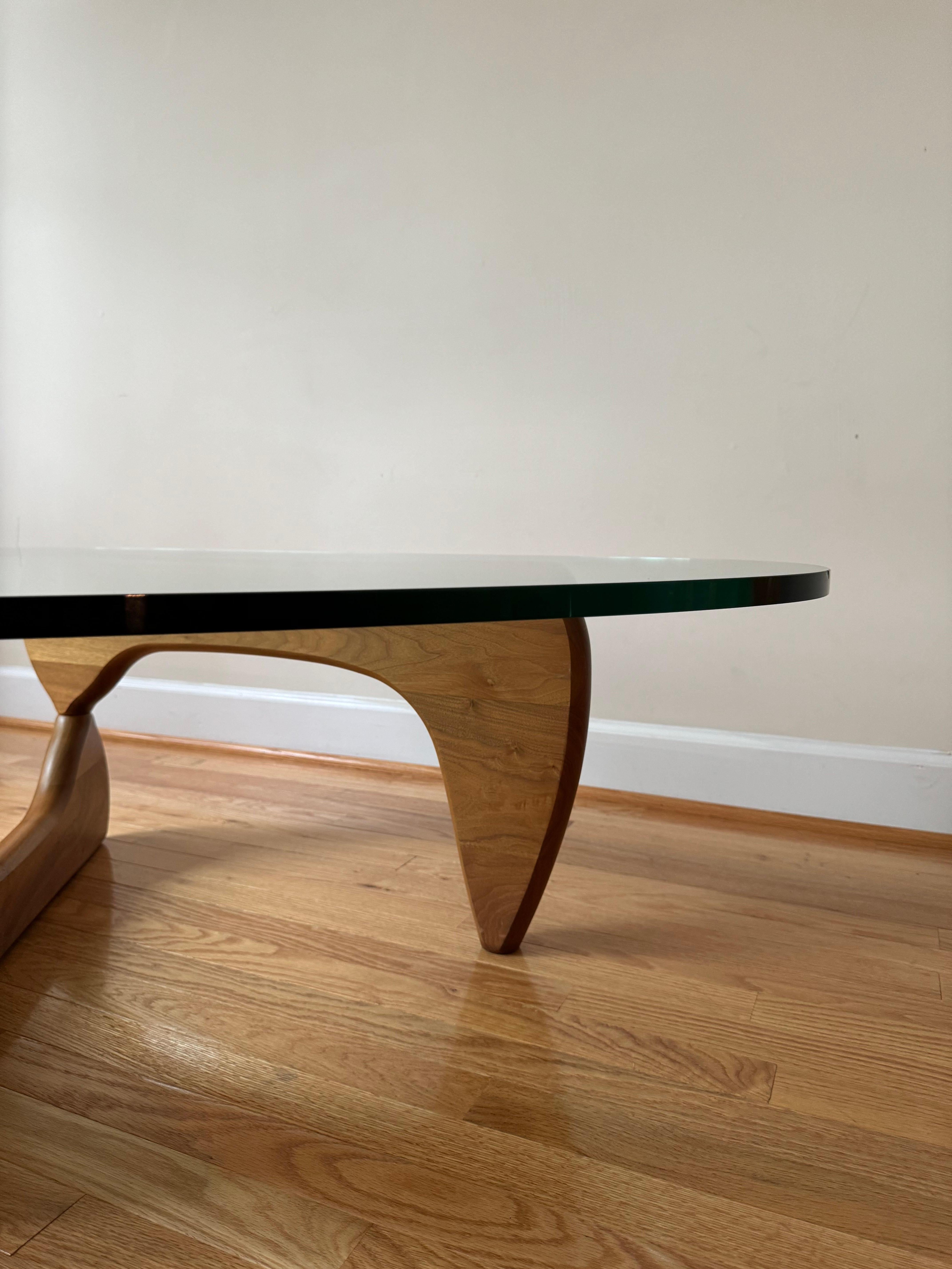 Noguchi Coffee Table by Isamu Noguchi for Herman Miller 8