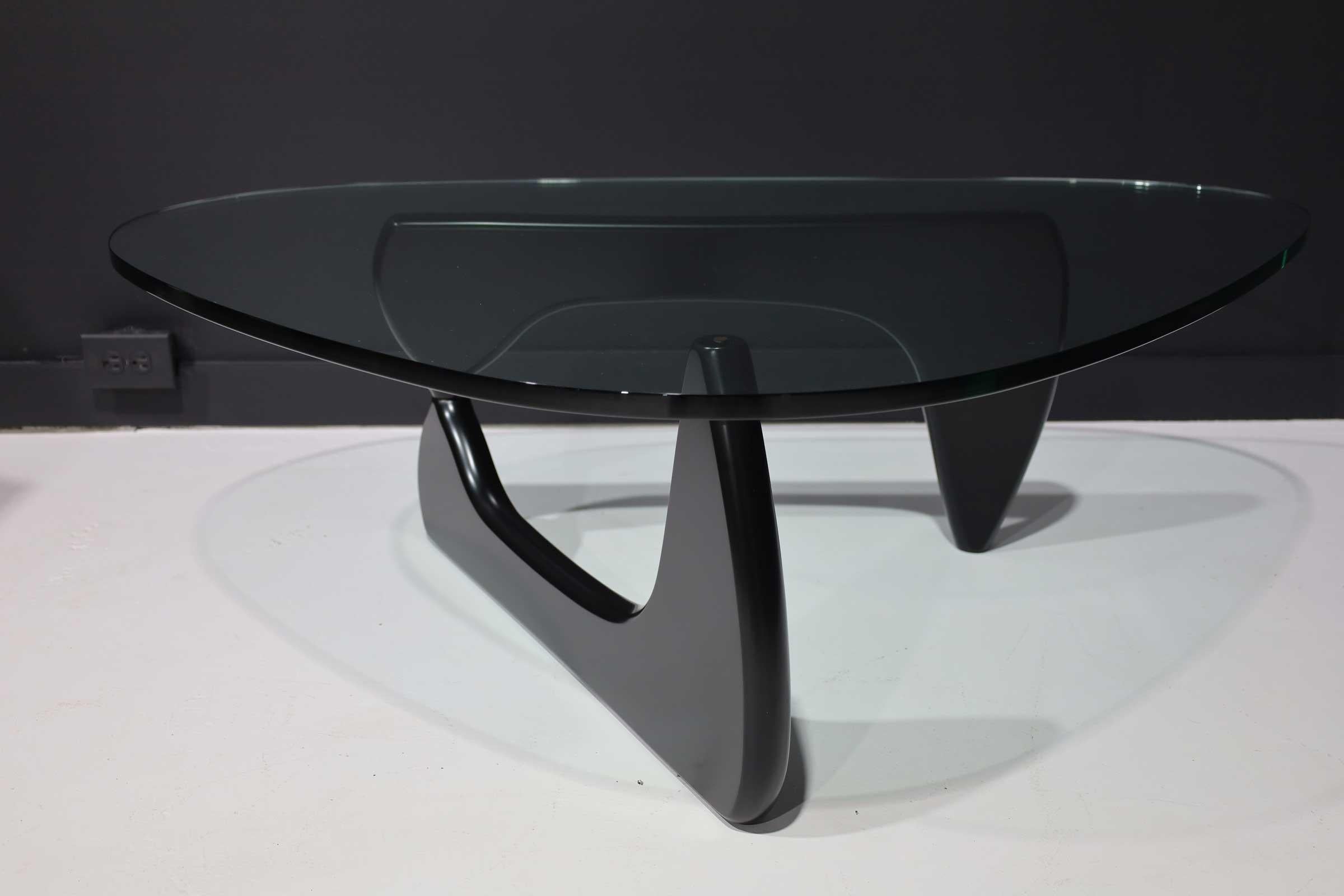 Noguchi for Herman Miller Signed Coffee Table with Black Base 1