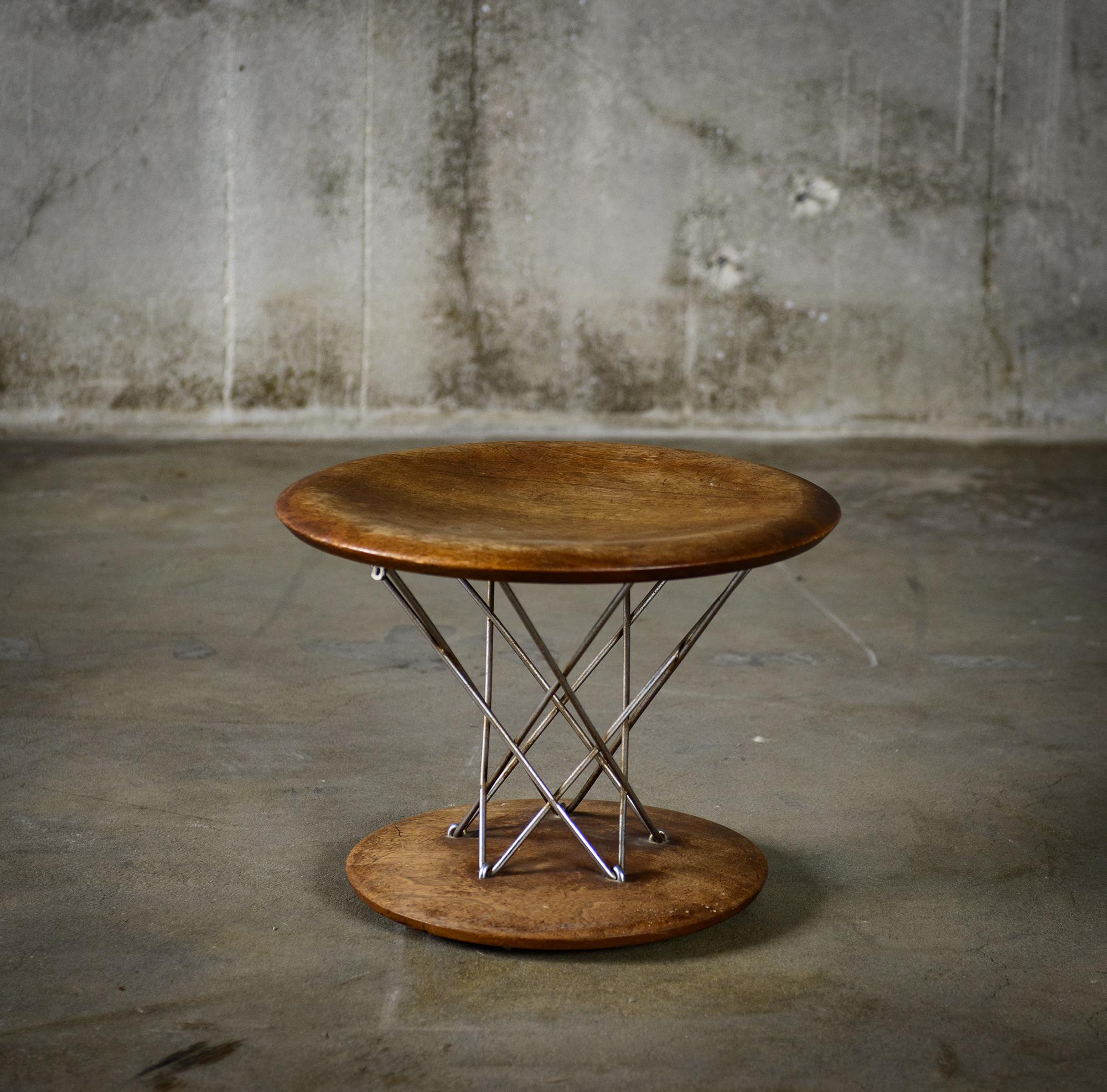 isamu noguchi rocking stool