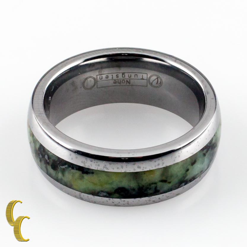 Nohe Tungsten Carbide Band Ring with Green Marble Stripe, Size 8.25 In Good Condition For Sale In Van Nuys, CA