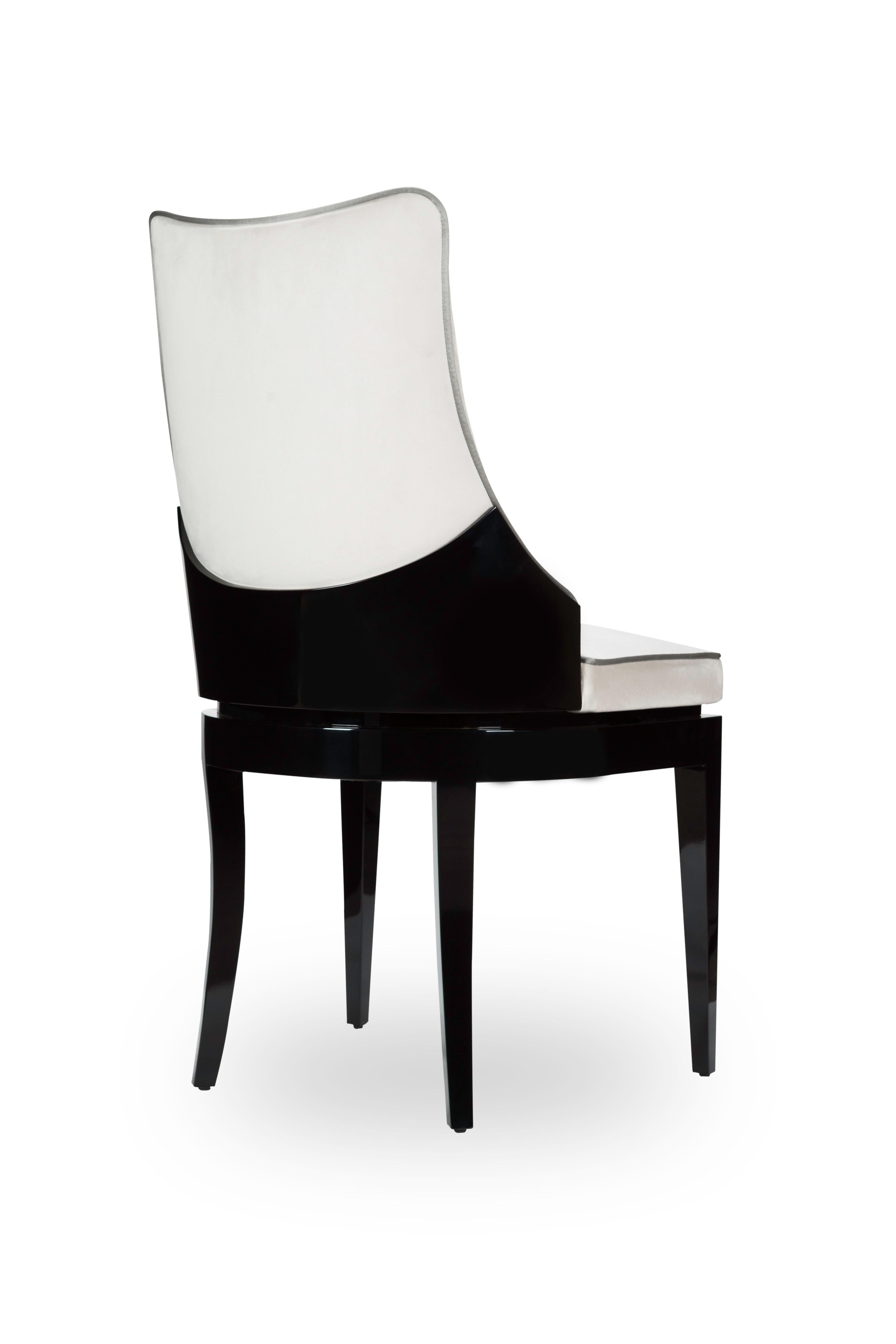 Portuguese Noir II Dining Chair by Memoir Essence For Sale