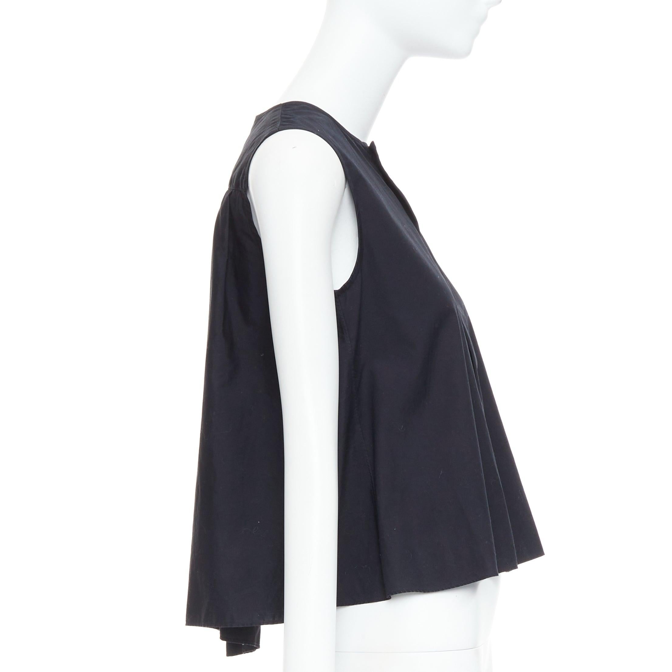 NOIR KEI NINOMIYA 2016 top acampanado de algodón negro con botones ocultos delante S en Excelente estado para la venta en Hong Kong, NT
